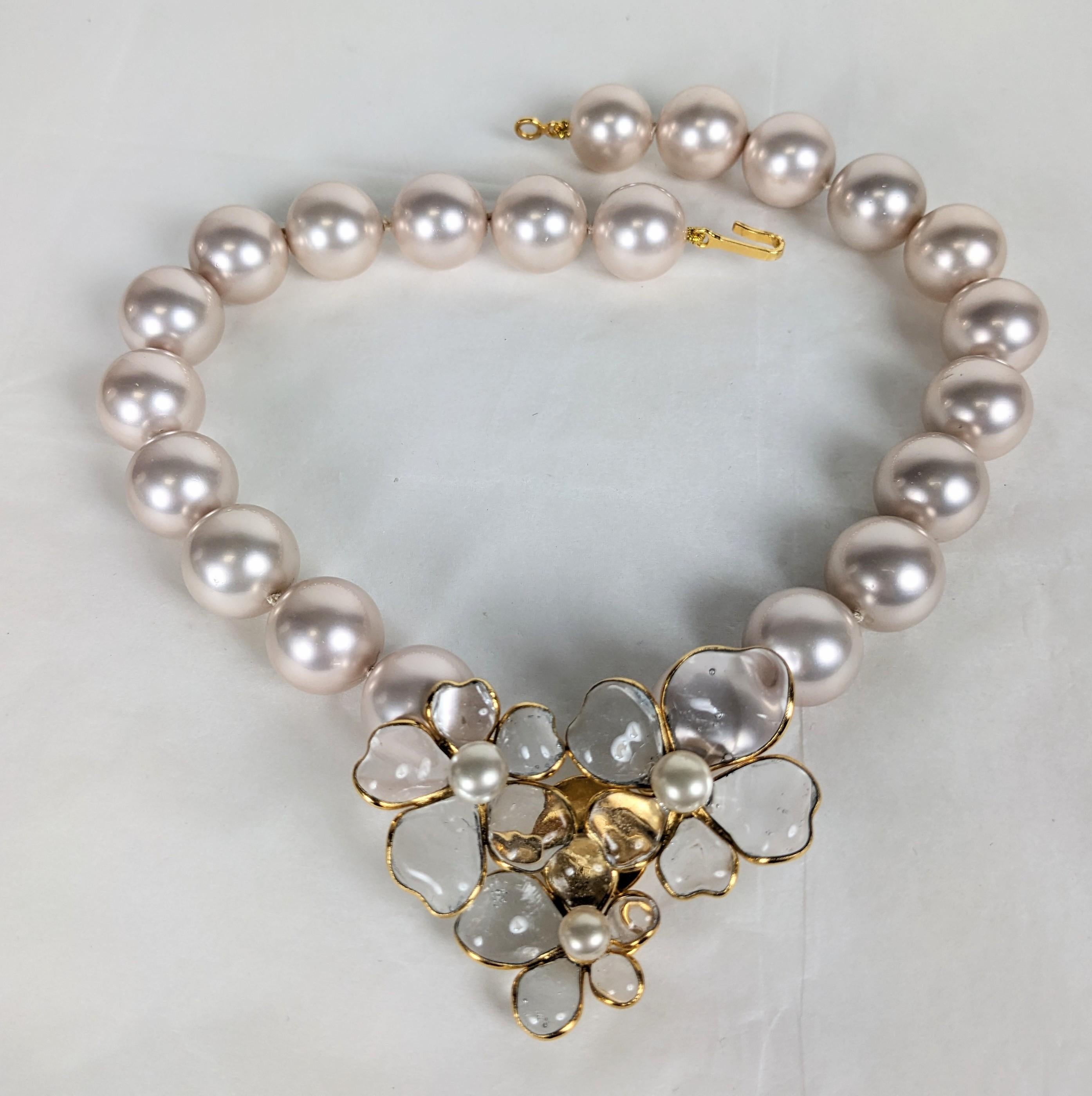 Artigiano Collana di perle Chanel Camelia, Maison Gripoix for Chanel in vendita