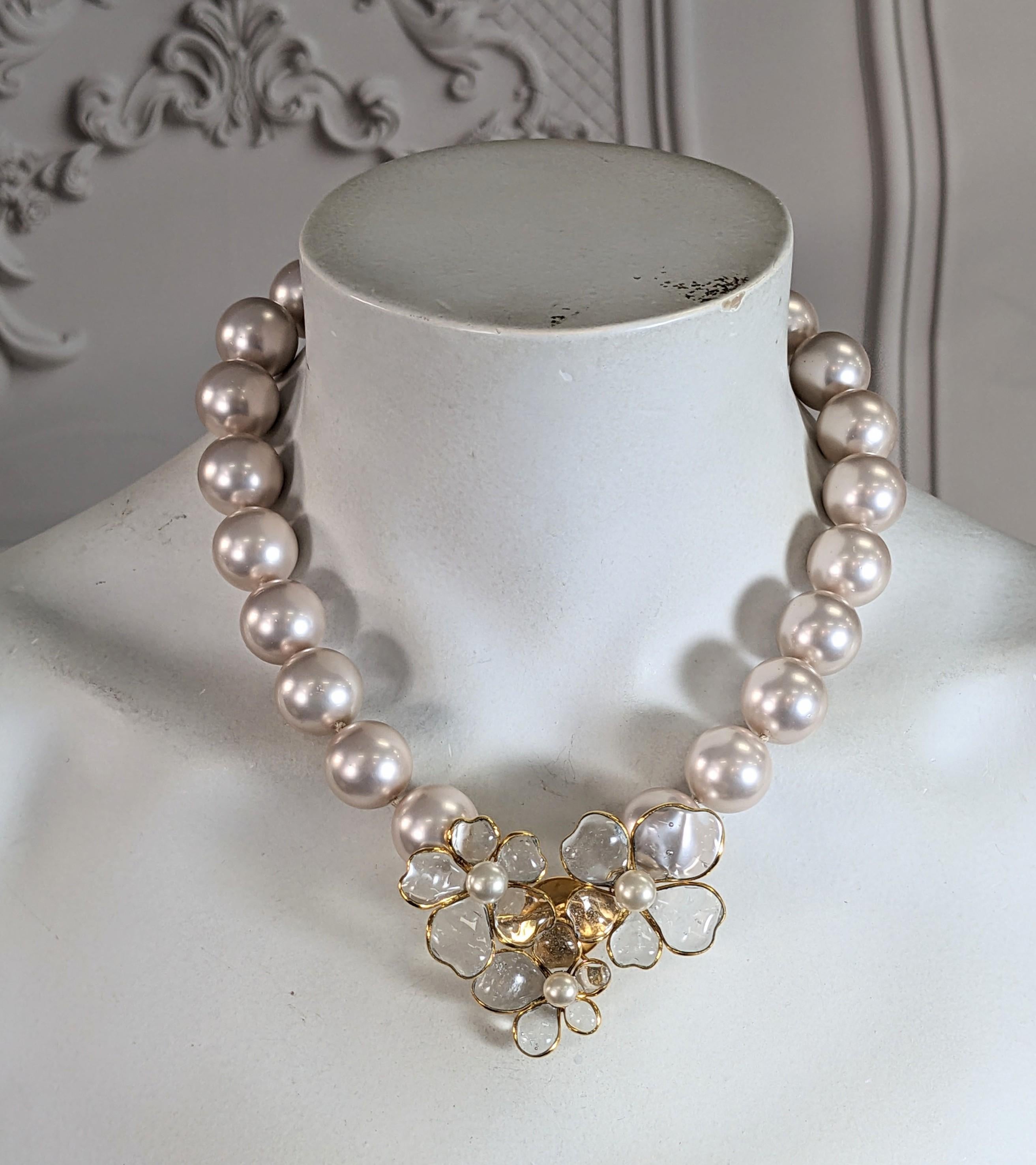 Collana di perle Chanel Camelia, Maison Gripoix for Chanel in vendita 3