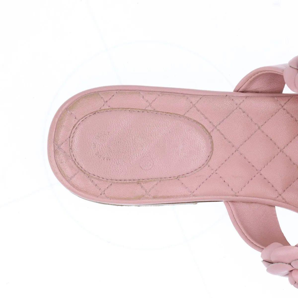 Chanel Camelia - Sandalo in pelle con due cinturini - Rosa in vendita 5