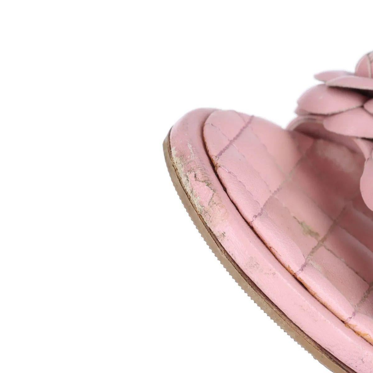 Chanel Camelia - Sandalo in pelle con due cinturini - Rosa in vendita 6
