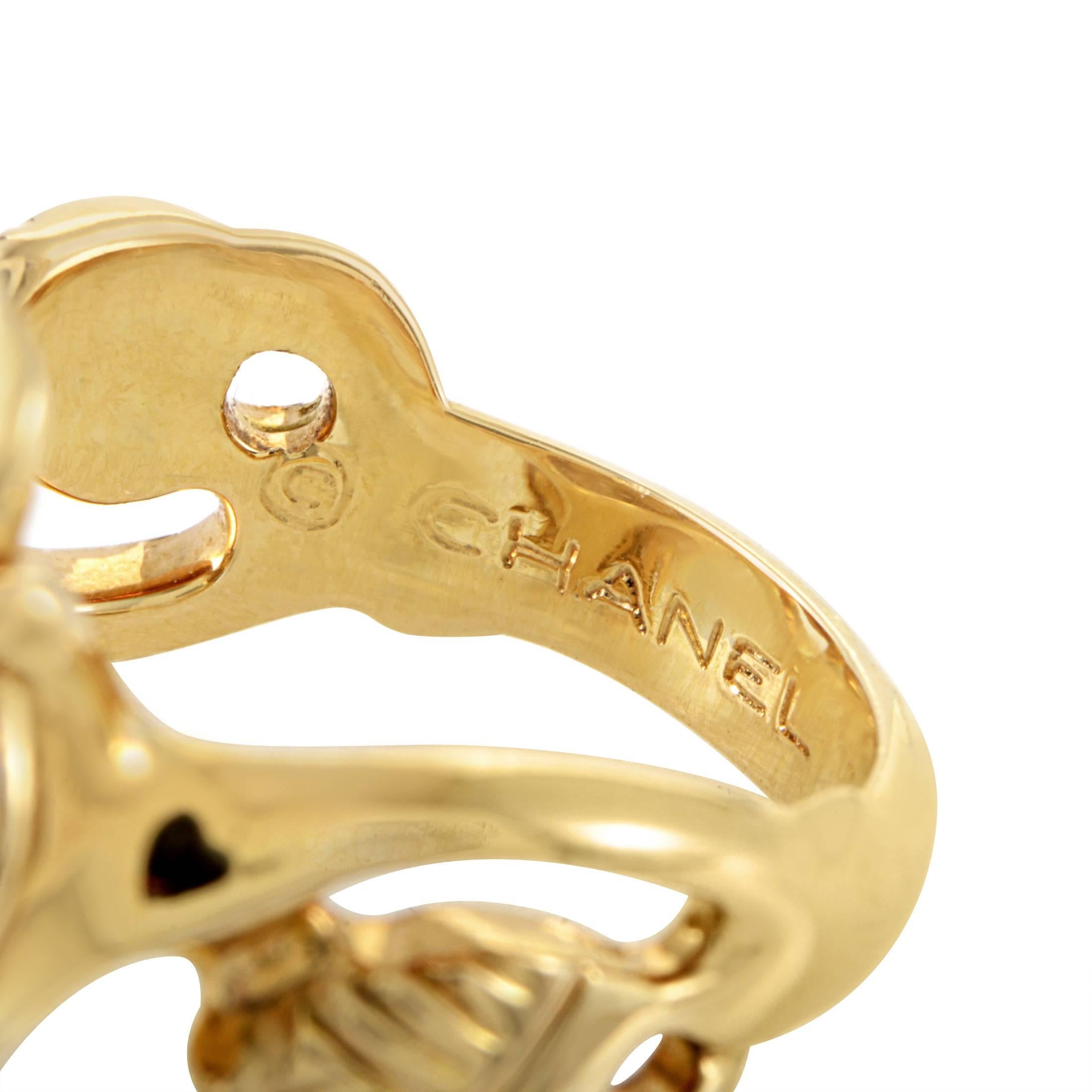 Chanel Camelia Women’s 18 Karat Yellow Gold Diamond Flower Ring 1