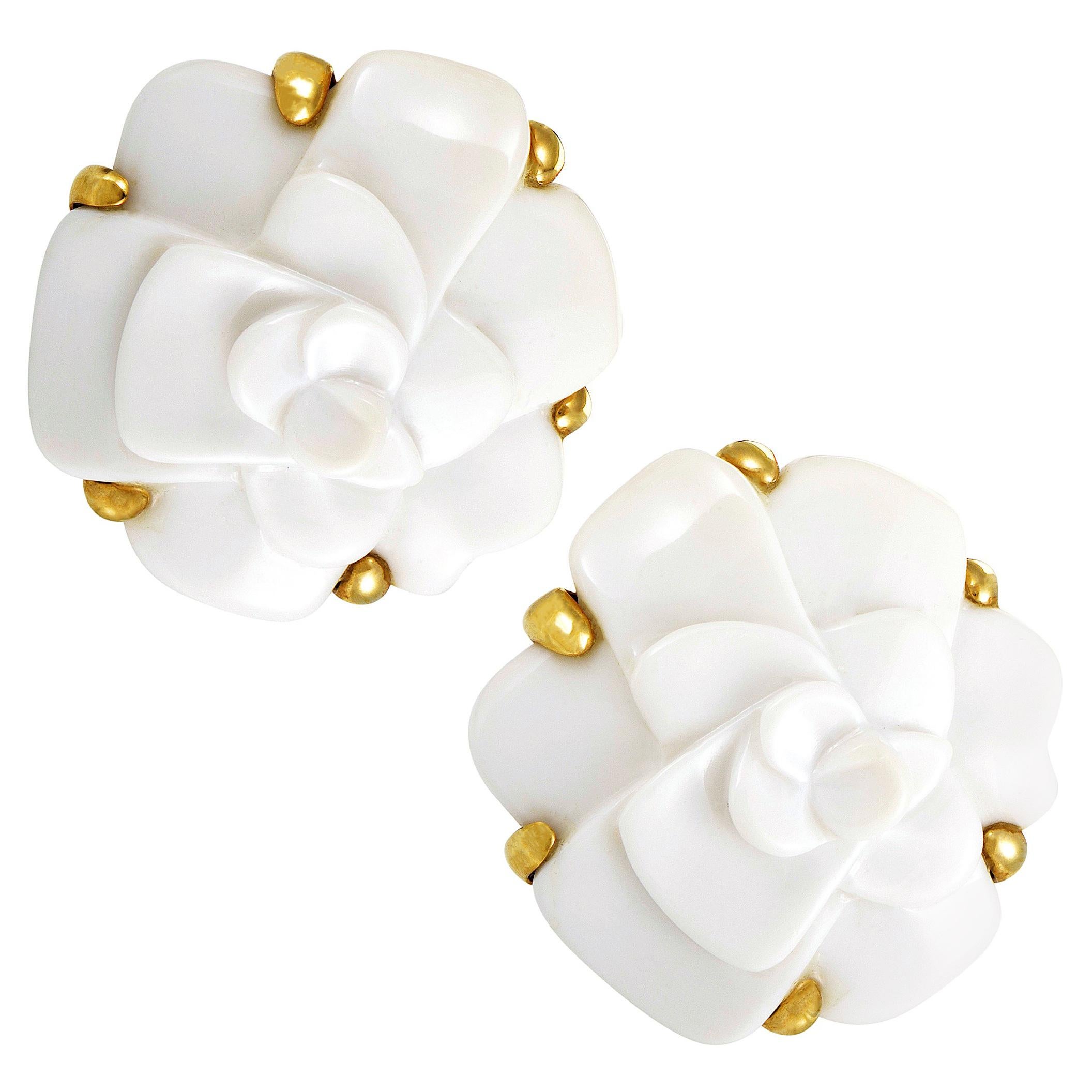 Chanel Camélia Yellow Gold and White Agate Clip-On Earrings