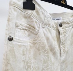 CHANEL Camélias Druck Jeans Sz.44