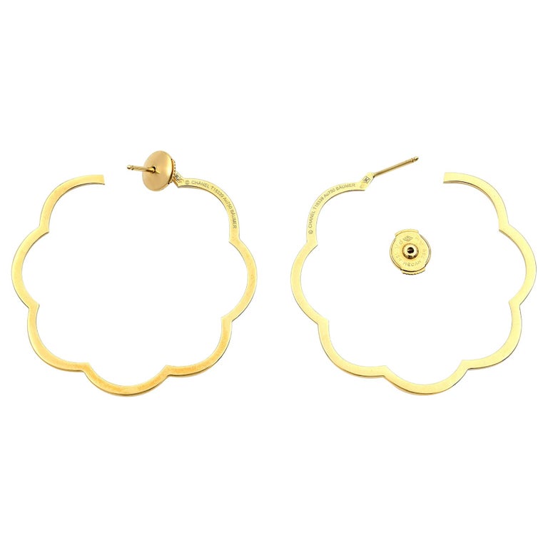 Chanel Camellia 18 Karat Yellow Gold Large Flower Hoop Earrings at