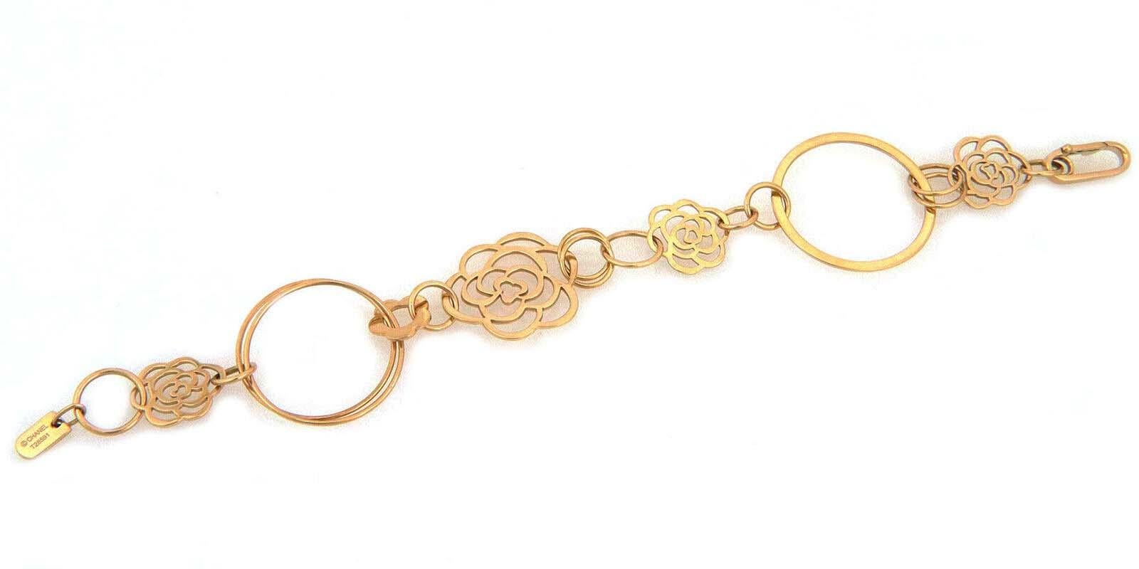 Women's Chanel Camellia 18k Yellow Gold Flower & Hoop Motif Necklace & Bracelet Set For Sale