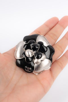 Chanel, broche camélias printemps 2007