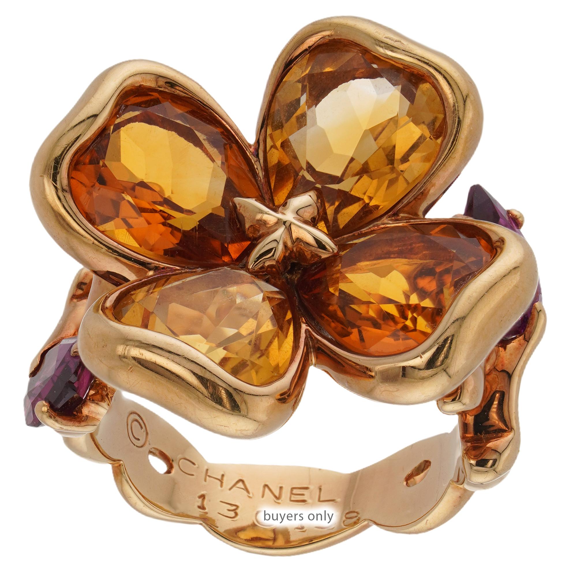 Anello con fiore in oro giallo Chanel Citrino Ametista in vendita 1