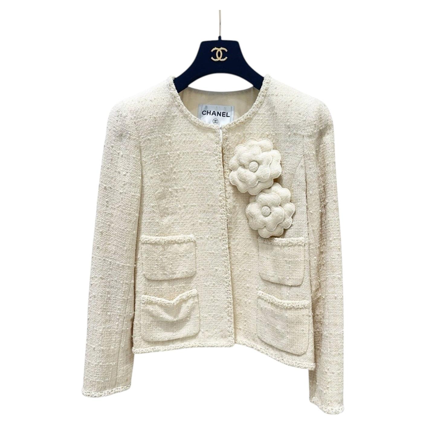 Chanel-Tweedjacke in Camellia-Creme, Größe 38