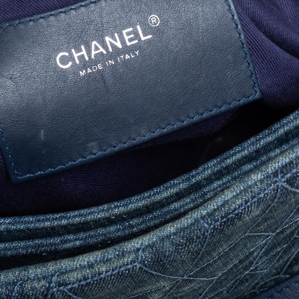 Chanel Camellia Embroidered Denim and Leather Large Just Mademoiselle Bowler Bag In Good Condition In Dubai, Al Qouz 2