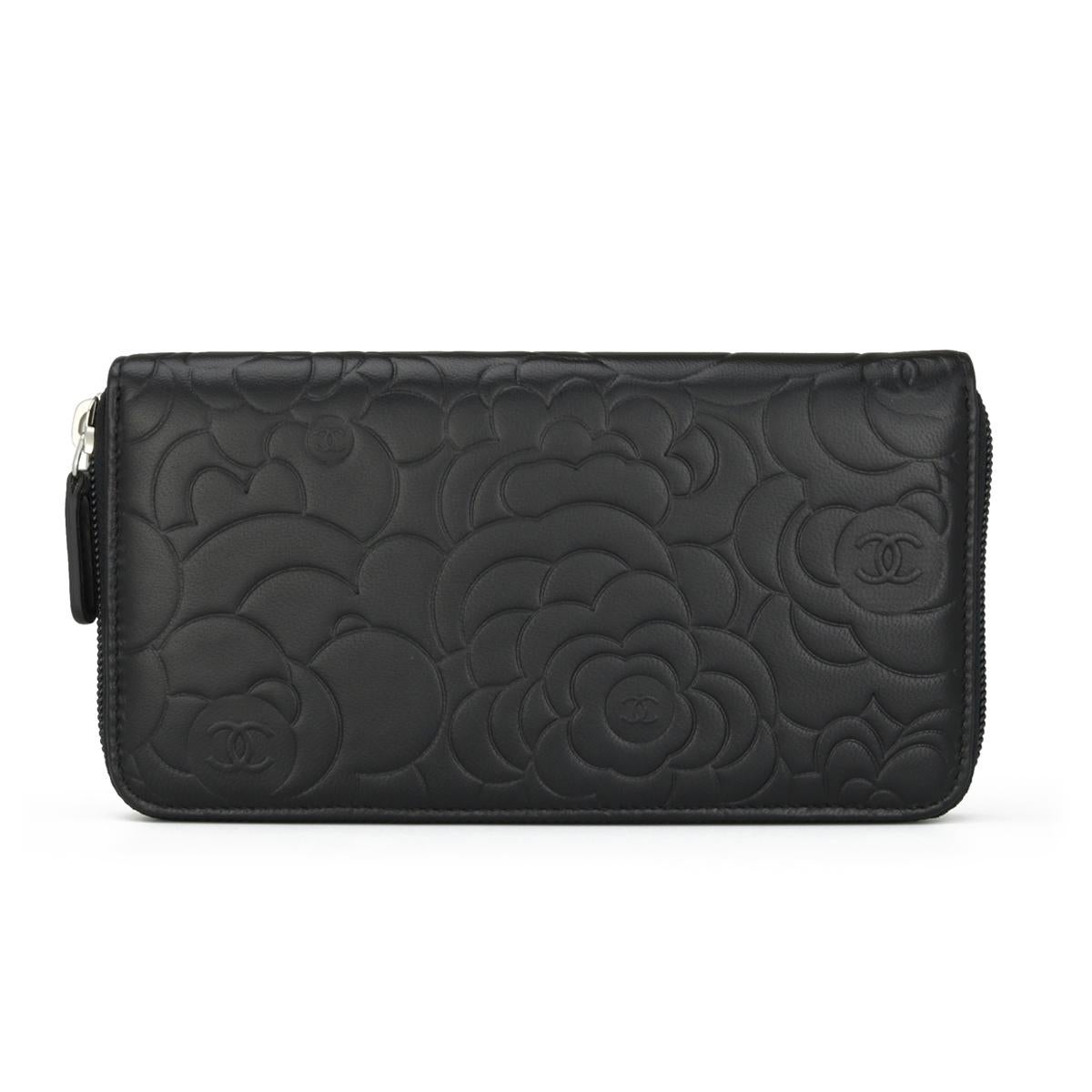 Chanel Camellia Long Zipped Wallet in Black Lambskin with Silver Hardware 2013 In New Condition In Huddersfield, GB