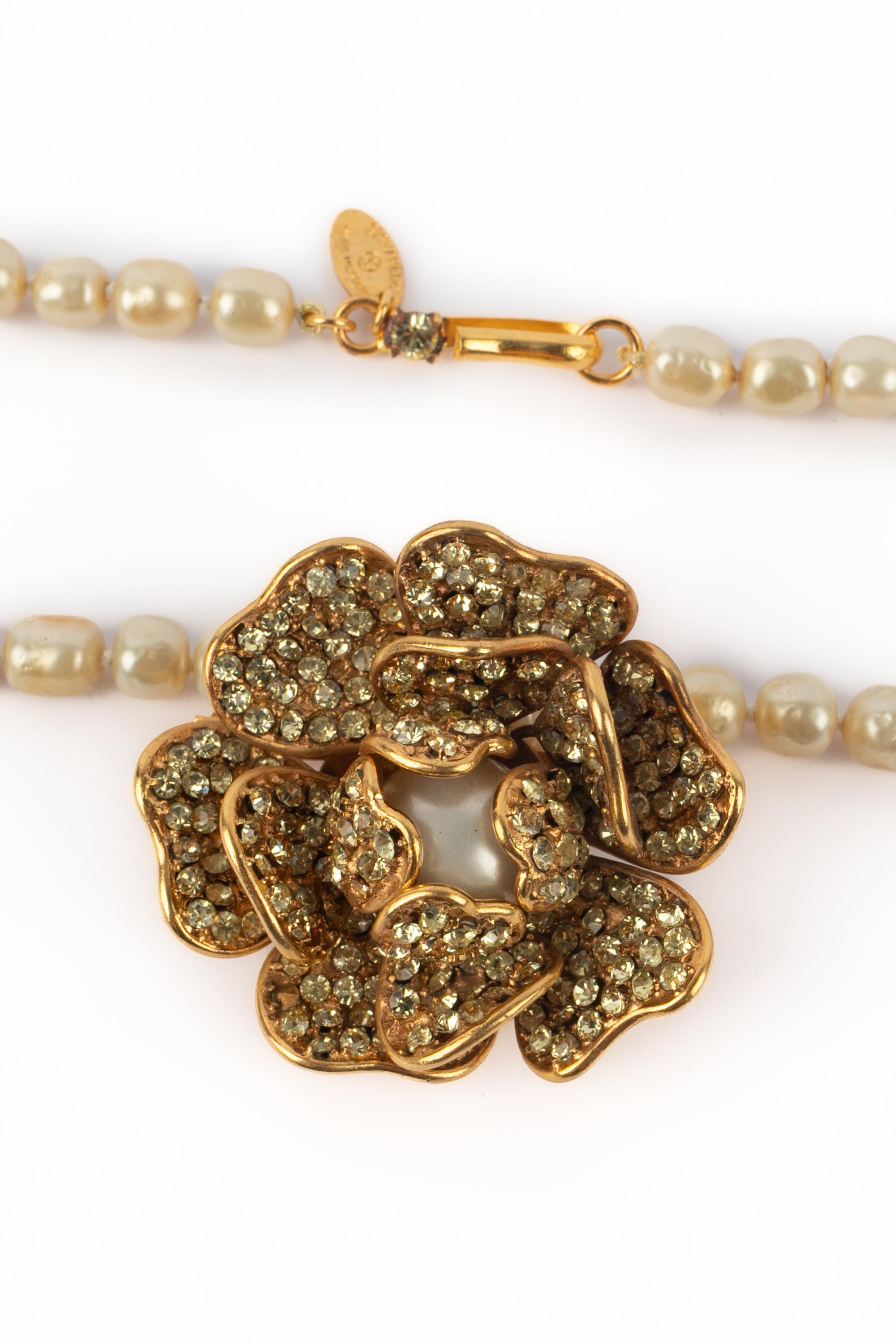 Collana di camelie Chanel anni '80 in vendita 5
