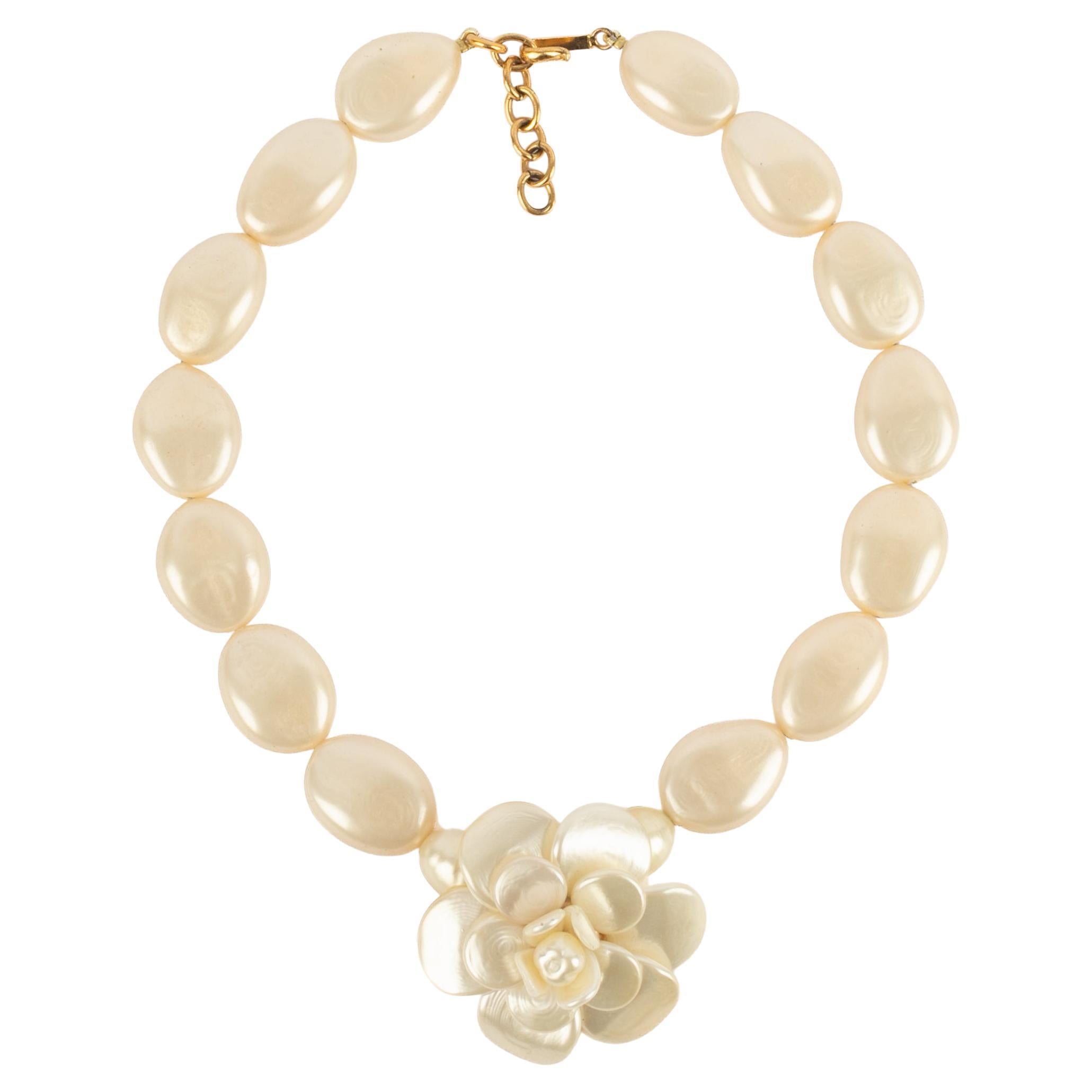 Chanel collana di camelie 1998 in vendita