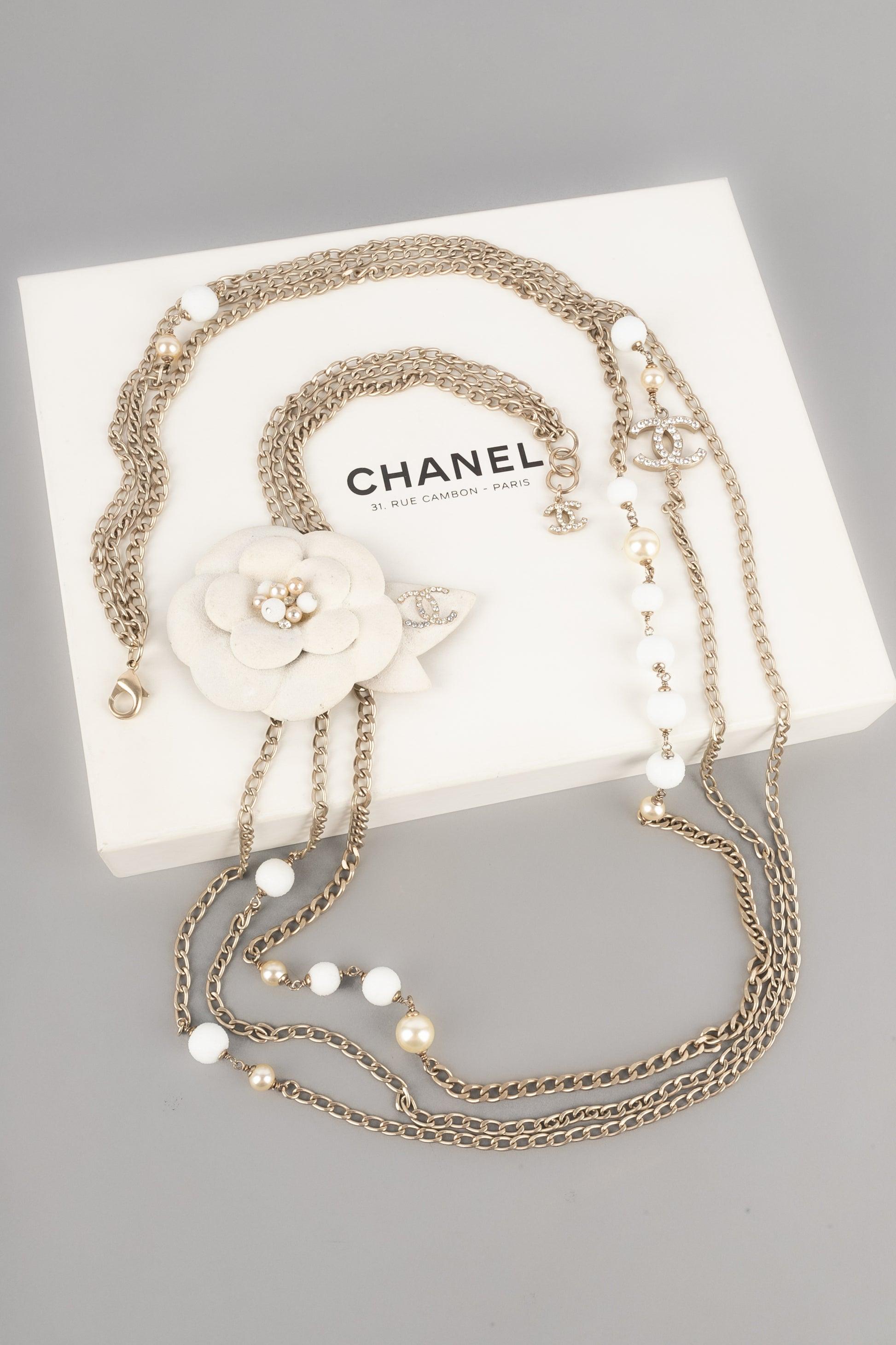 Chanel Camellia Necklace with Costume Pearls, 2005 8