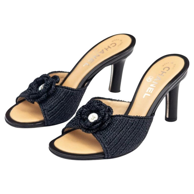 Chanel Camellia Raffia Mule Heels Sz 37 For Sale at 1stDibs