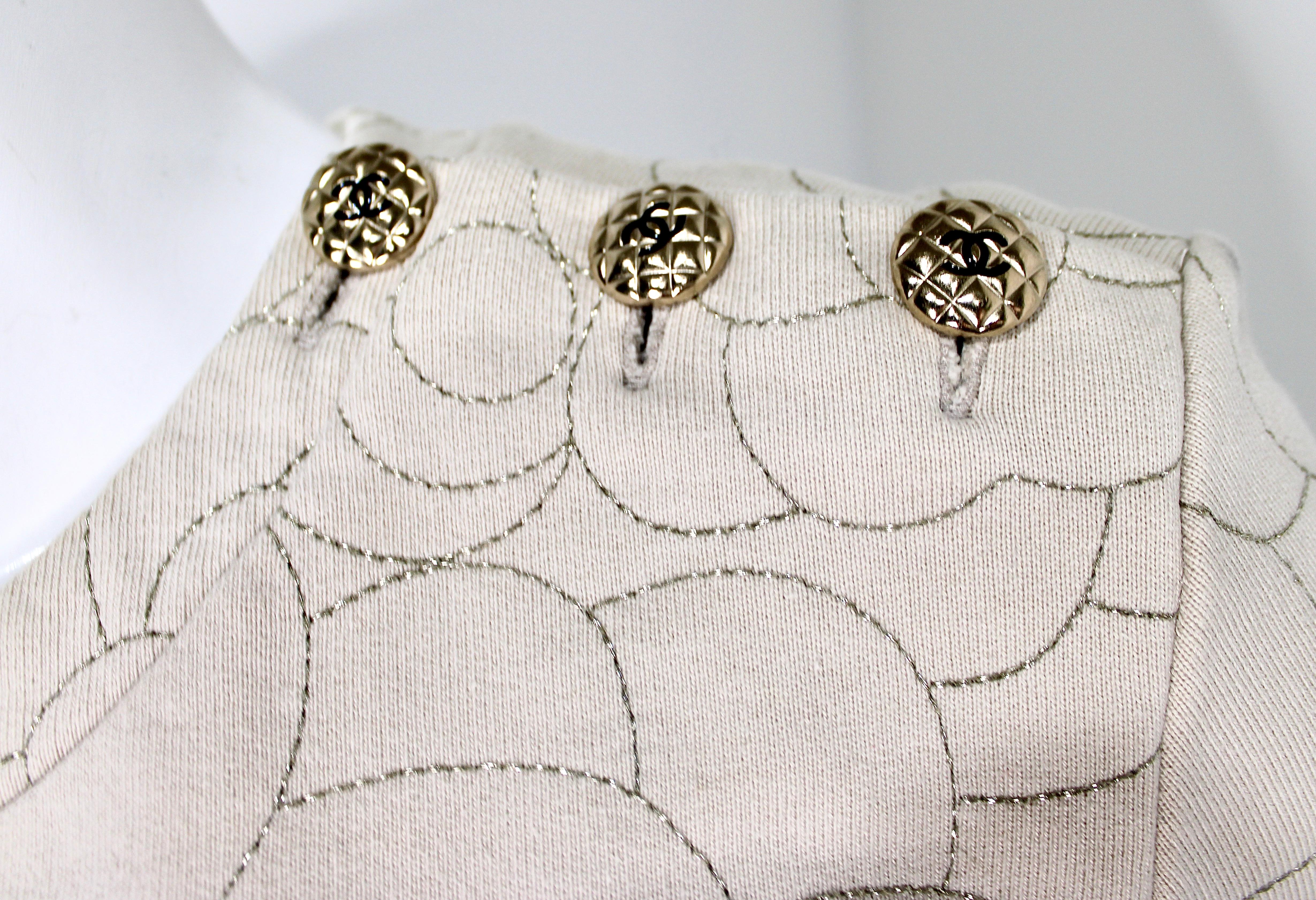 Chanel Stitch by Stitch by Stitch by Stitch en coton beige circa 2018 Pour femmes en vente