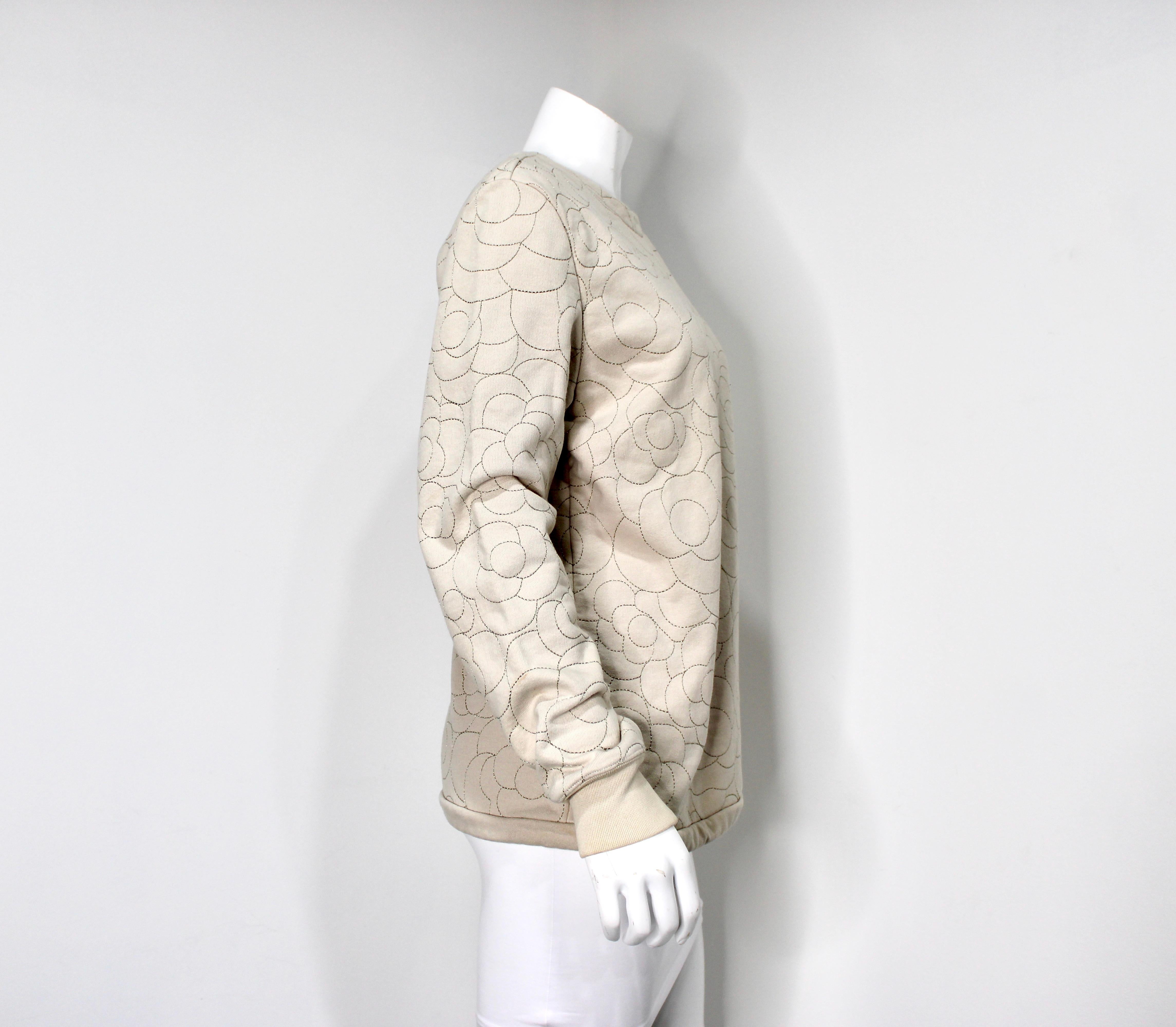 Chanel Stitch by Stitch by Stitch by Stitch en coton beige circa 2018 en vente 3