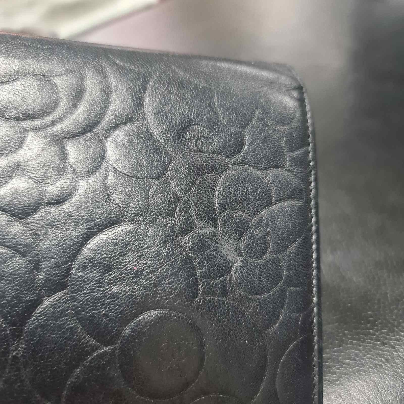 Chanel Camellia WOC Wallet On Chain Black Lambskin Leather  For Sale 3