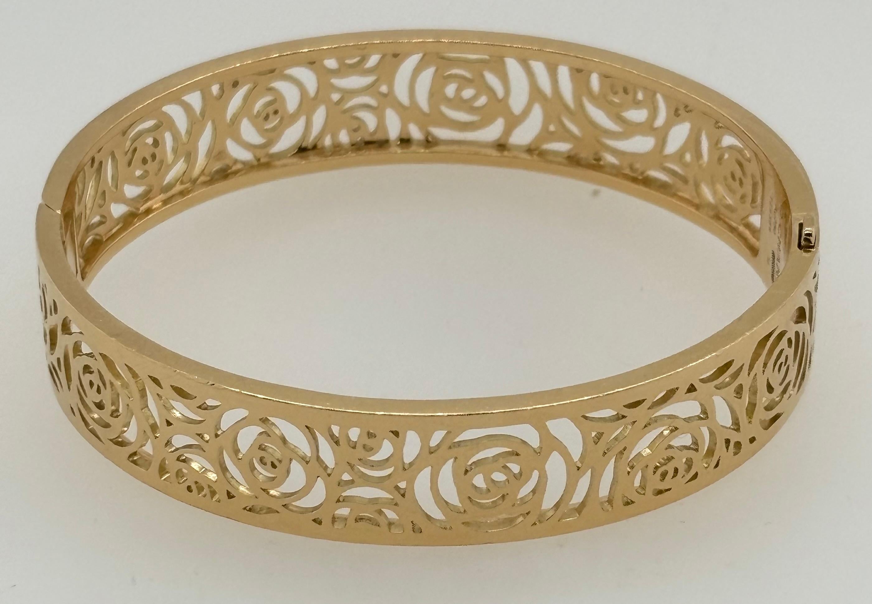 Women's or Men's Chanel Camellia Yellow Gold Ajoure Bracelet