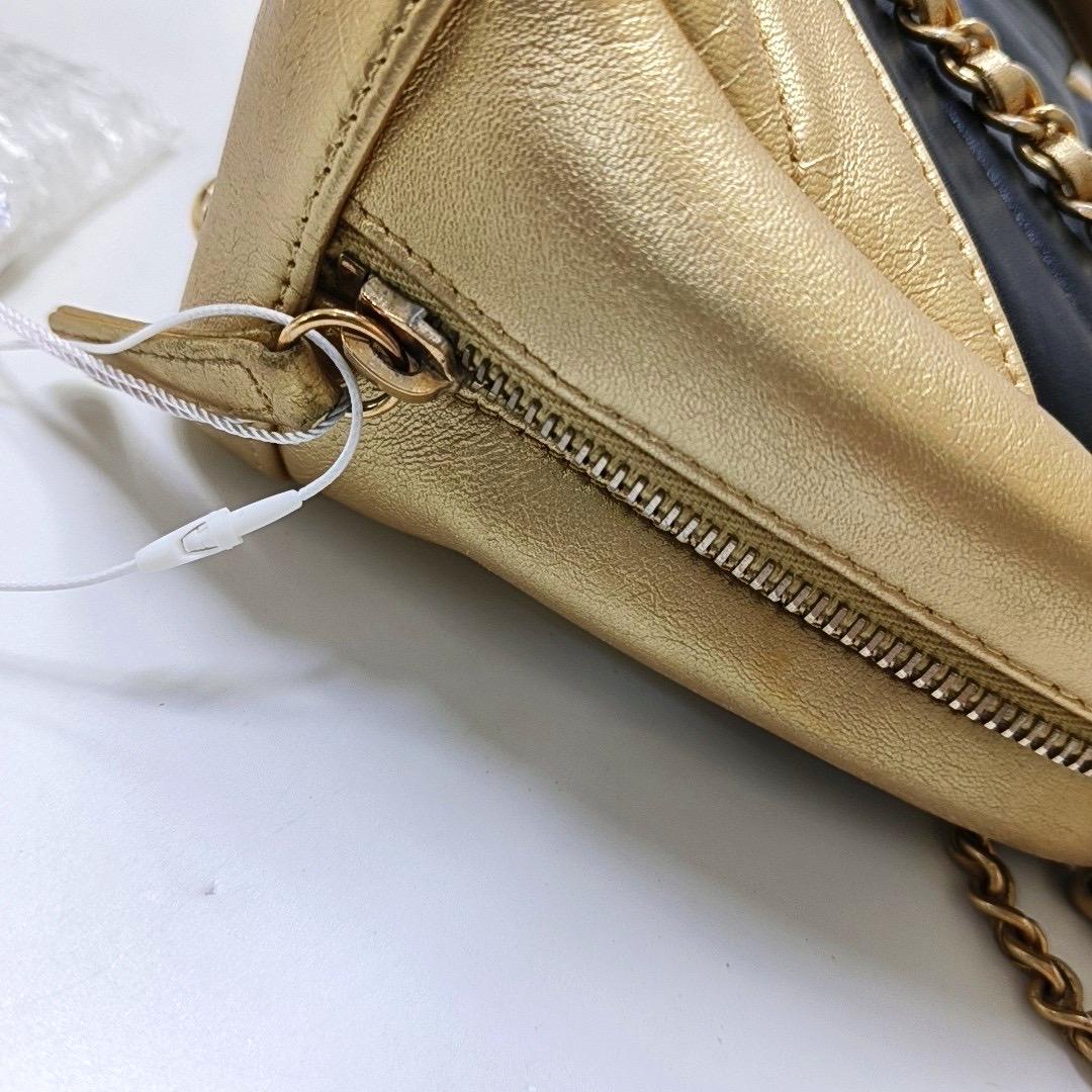 Chanel Camera Bag Chevron Stitching Black Gold Lambskin Leather Double Chain For Sale 10
