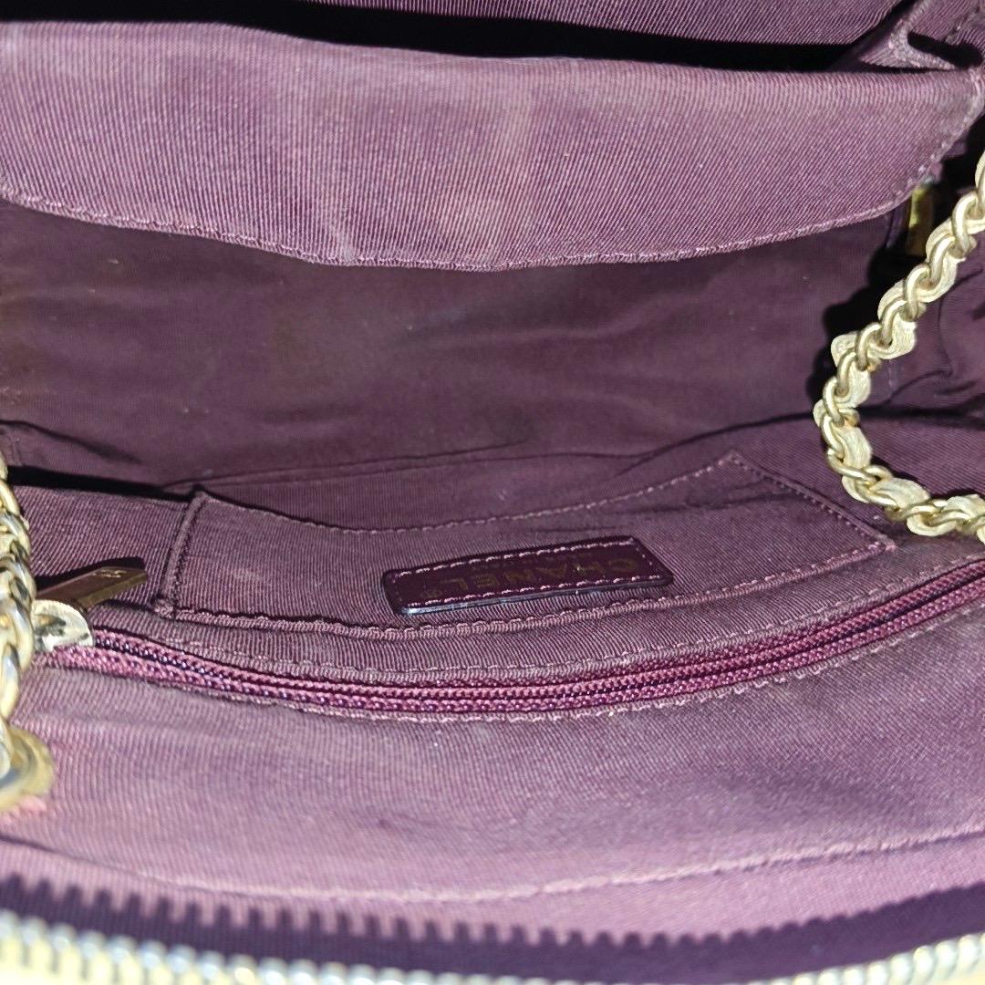 Chanel Camera Bag Chevron Stitching Black Gold Lambskin Leather Double Chain For Sale 11