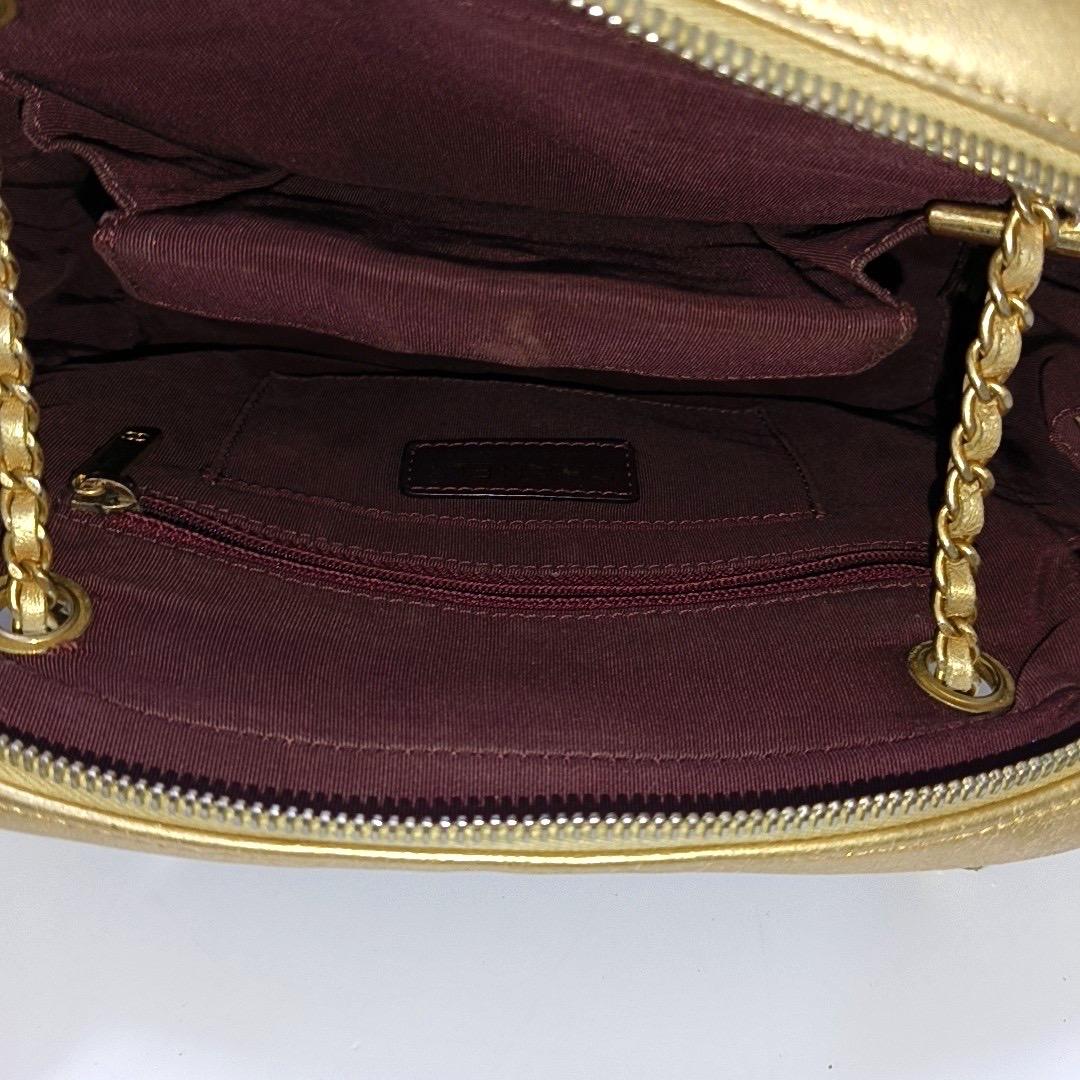 Chanel Camera Bag Chevron Stitching Black Gold Lambskin Leather Double Chain For Sale 4