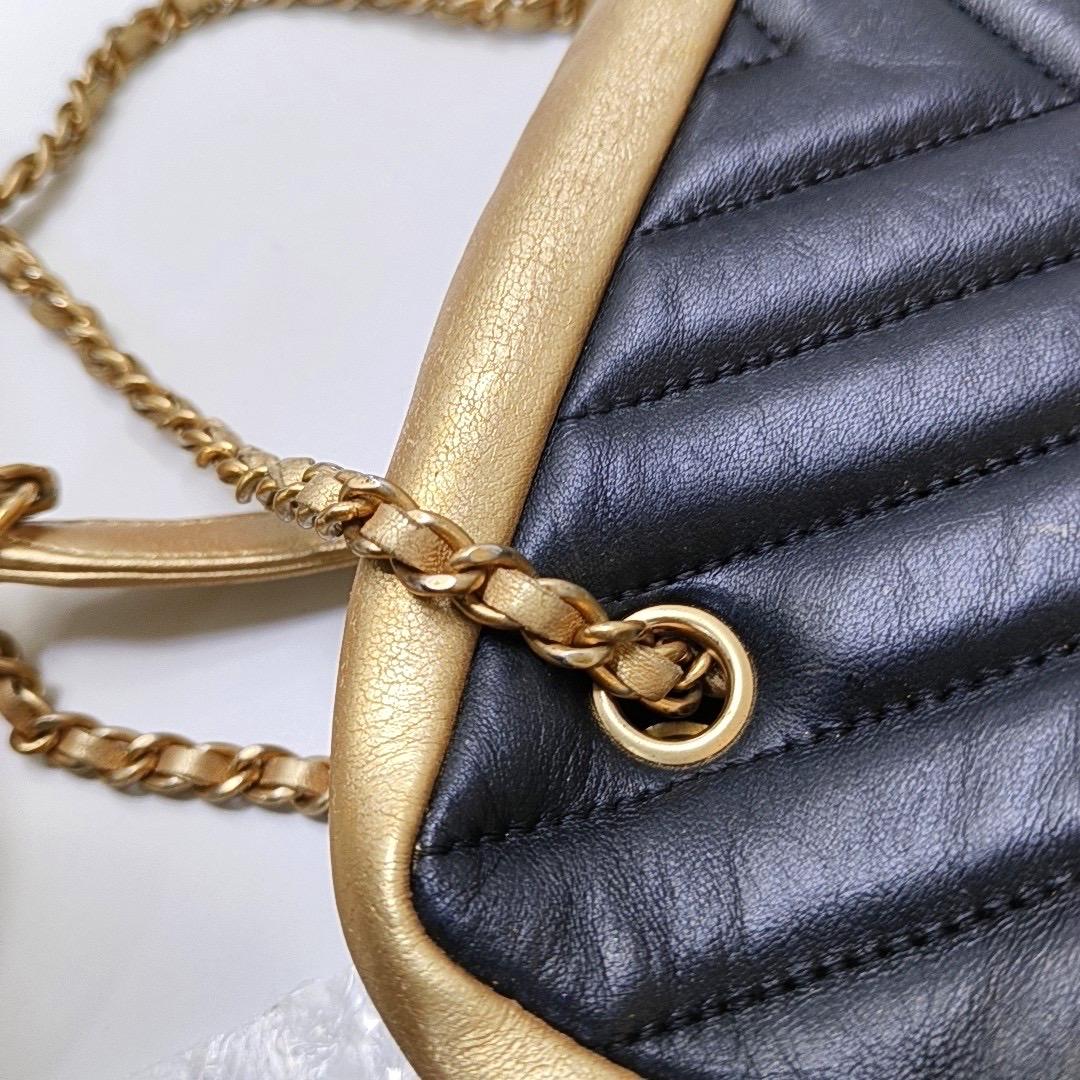 Chanel Camera Bag Chevron Stitching Black Gold Lambskin Leather Double Chain For Sale 5