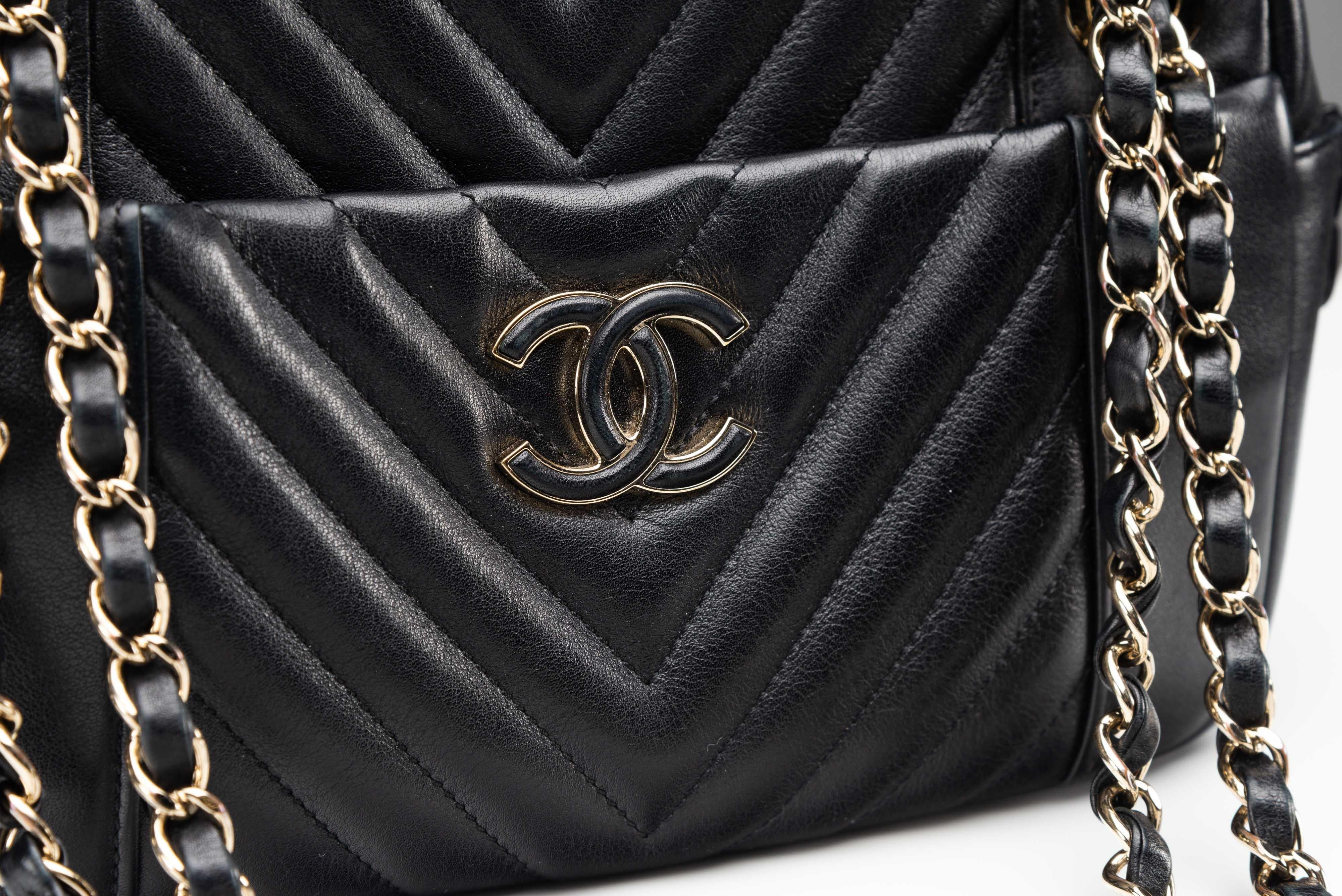 Chanel Camera Bag Lambskin  In Good Condition For Sale In Roosendaal, NL