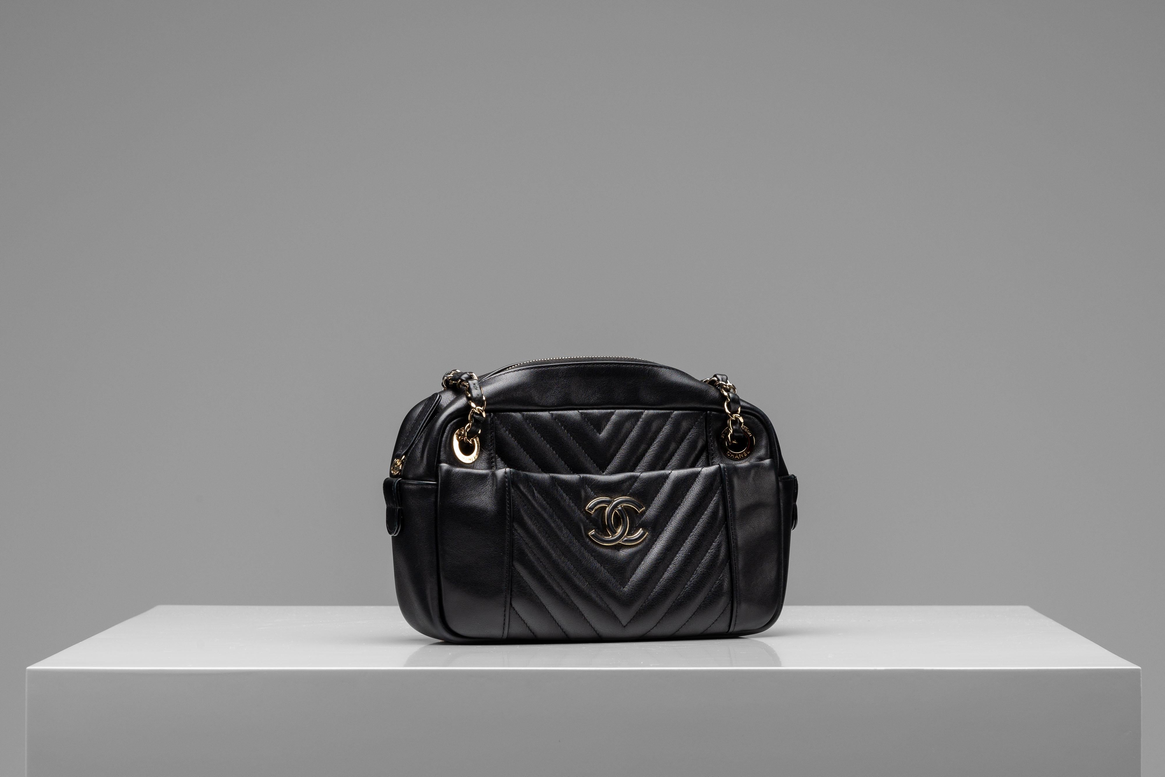 Chanel Camera Bag Lambskin  For Sale 2