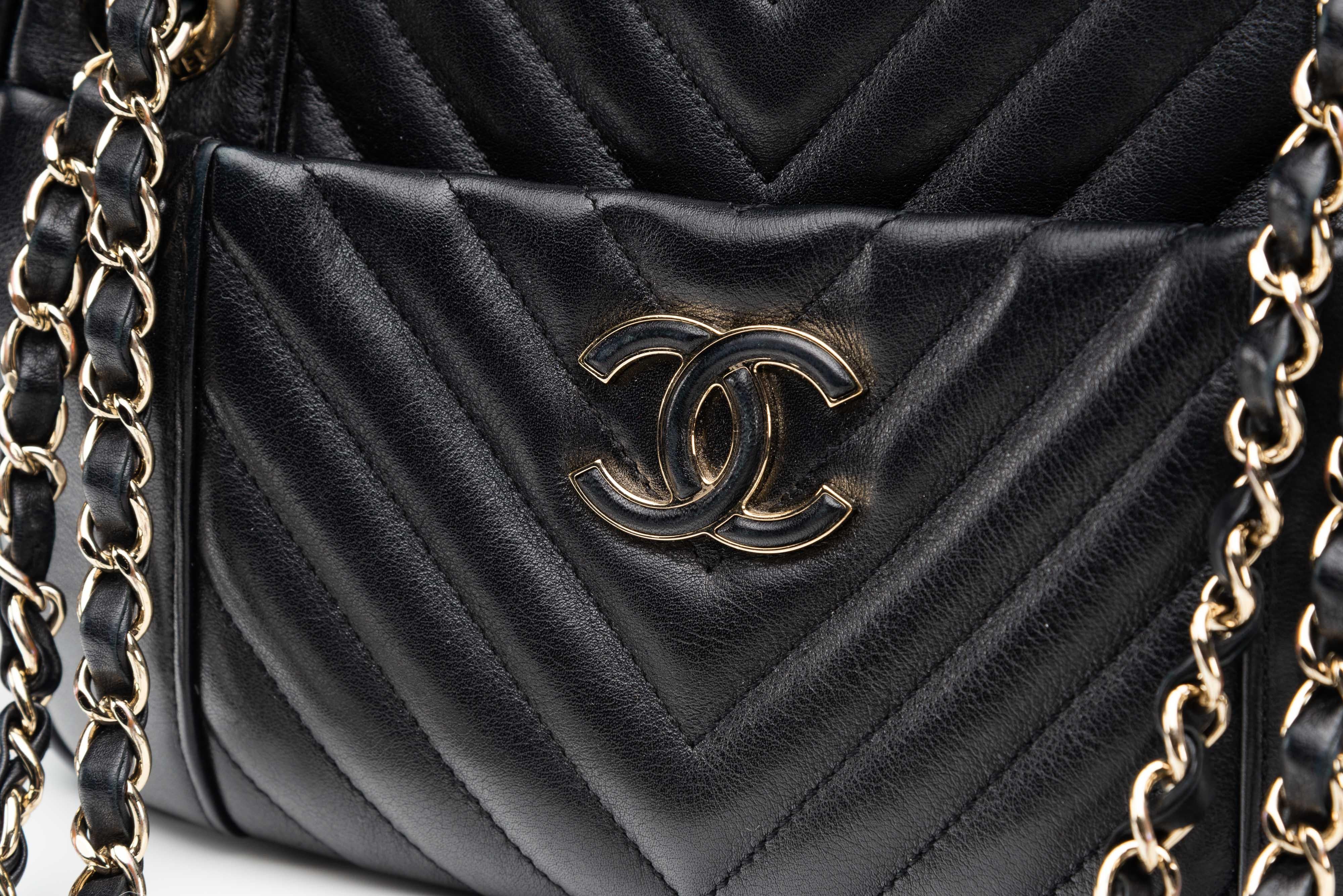 Chanel Camera Bag Lambskin  For Sale 5