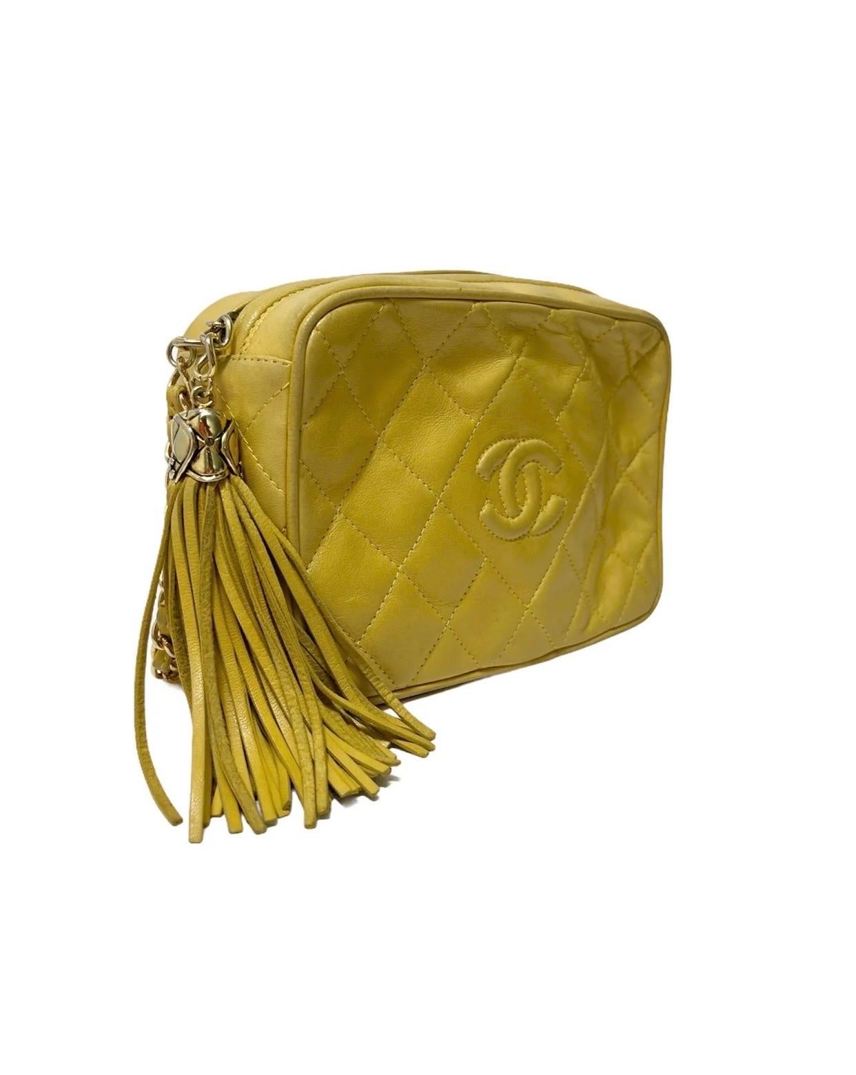 Jaune Borsa A Tracolla Chanel Camera Vintage Gialla 2008/2009 en vente