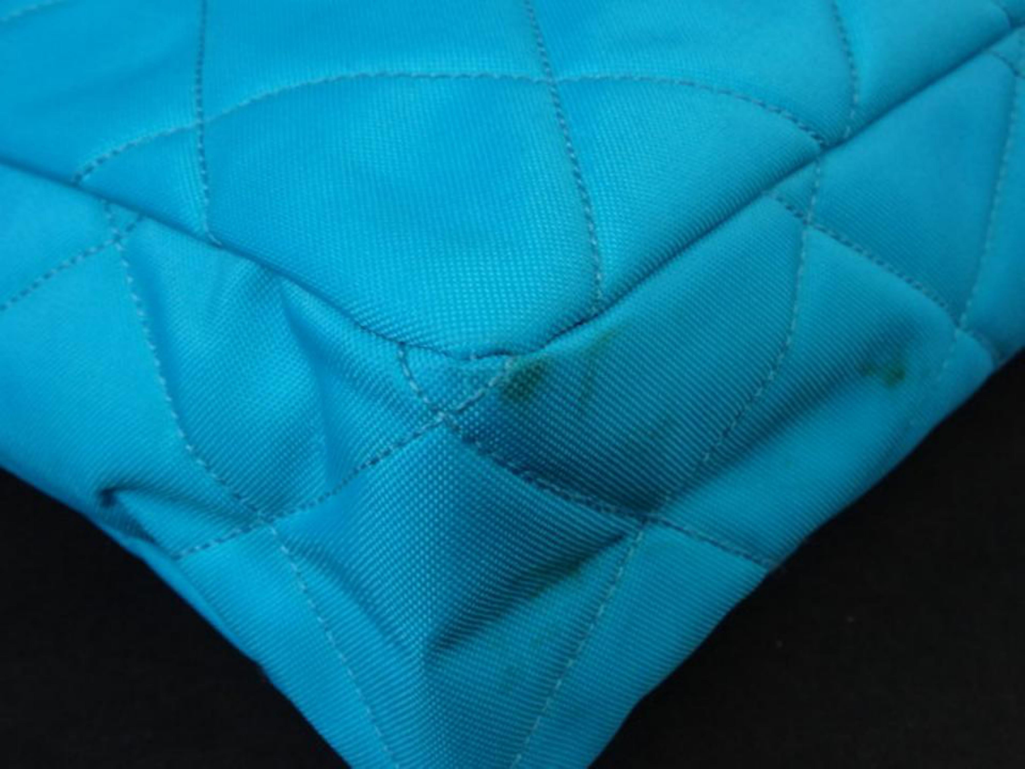 Chanel Camera Chain 215233 Neon Blue Quilted Canvas Shoulder Bag For Sale 5