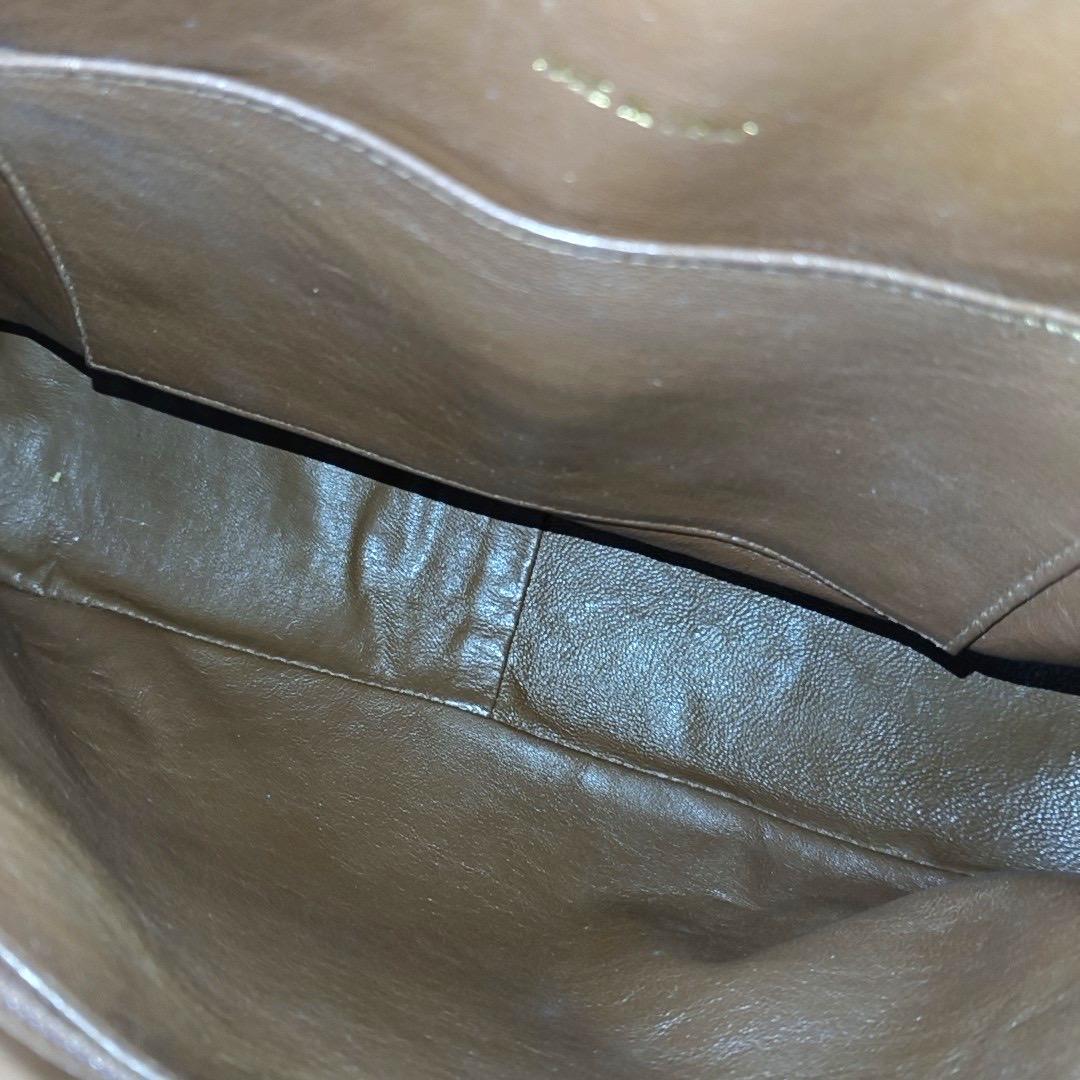 Chanel Camera Crossbody Bag Large Tan Brown Caviar Leather Gold Hardware 1994-19 en vente 9