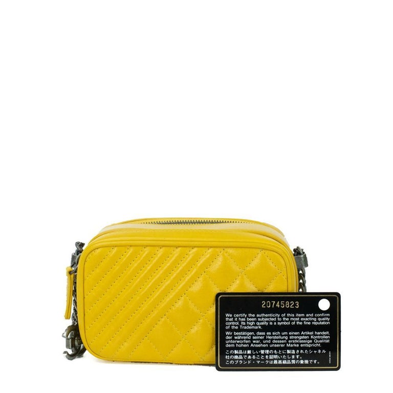 CHANEL Camera Shoulder bag in Yellow Leather For Sale at 1stDibs