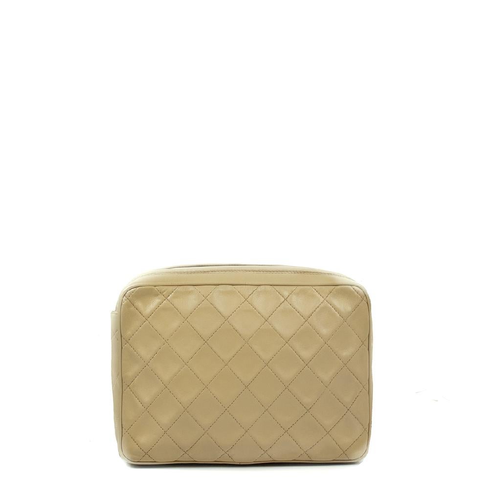 CHANEL, Vintage-Kamera aus beigem Leder (Beige) im Angebot