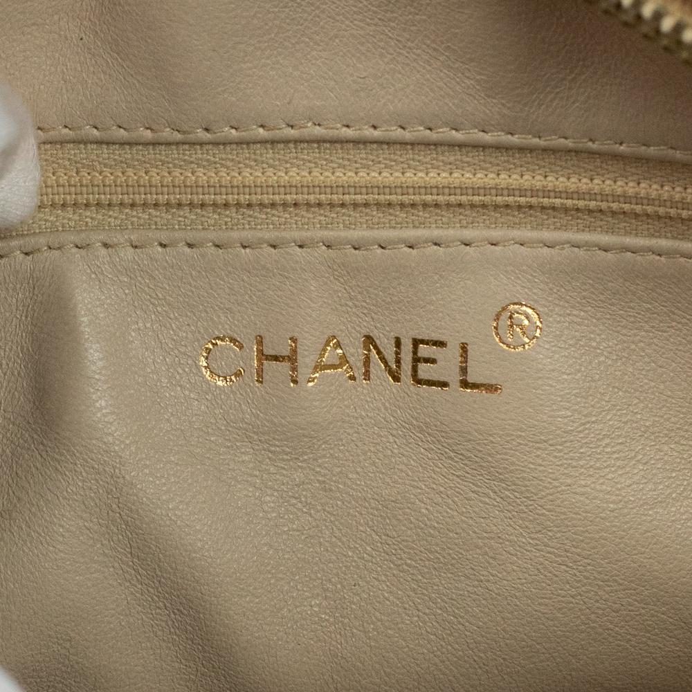 CHANEL, Vintage-Kamera aus beigem Leder im Angebot 1