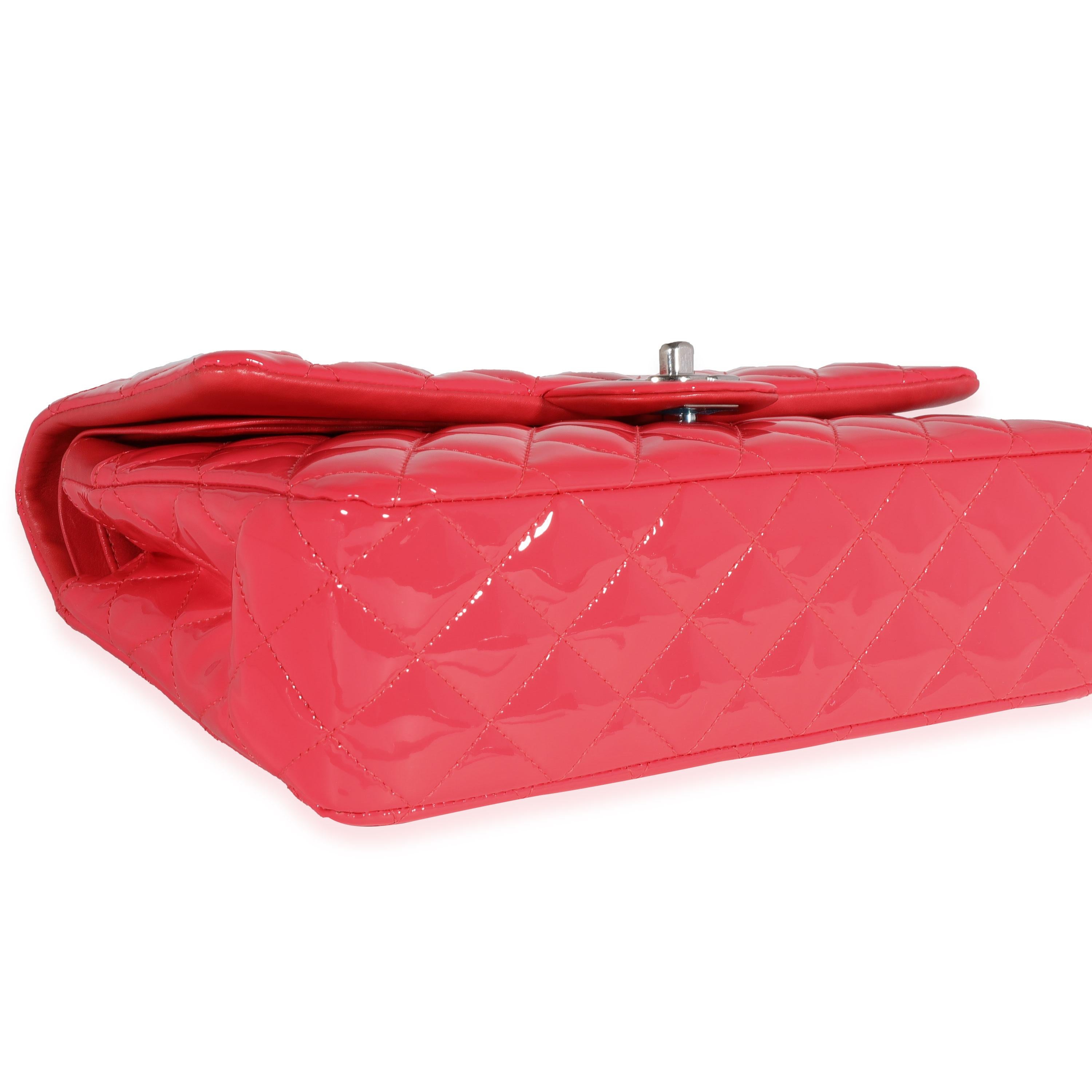 Chanel Candy Pink Quilted Patent Leather Medium Classic Double Flap Bag Pour femmes en vente