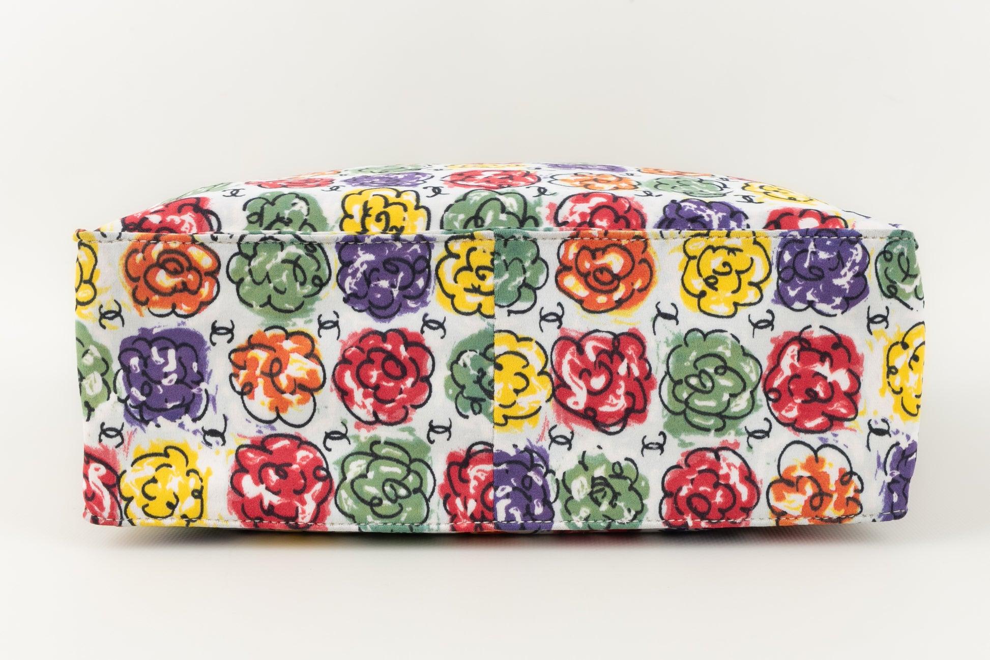 Chanel Canvas Bag Printed with Multicolored Flowers, 1997 / 1999 For Sale 2