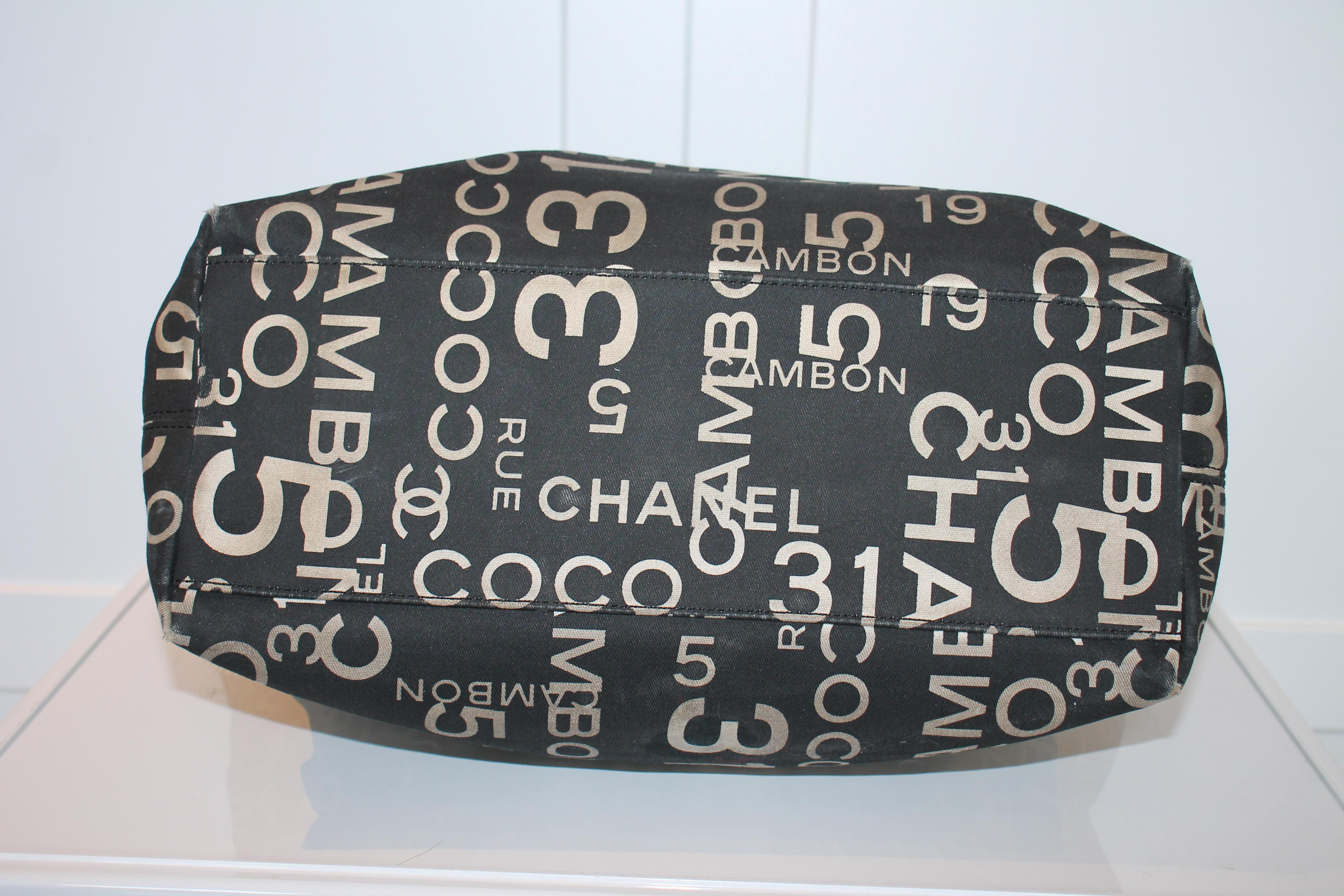 Women's or Men's Chanel Canvas Coco Cambon Tote For Sale