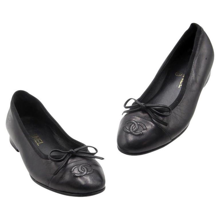 Vintage Authentic Chanel Black Heels Designer Monogrammed -  Denmark