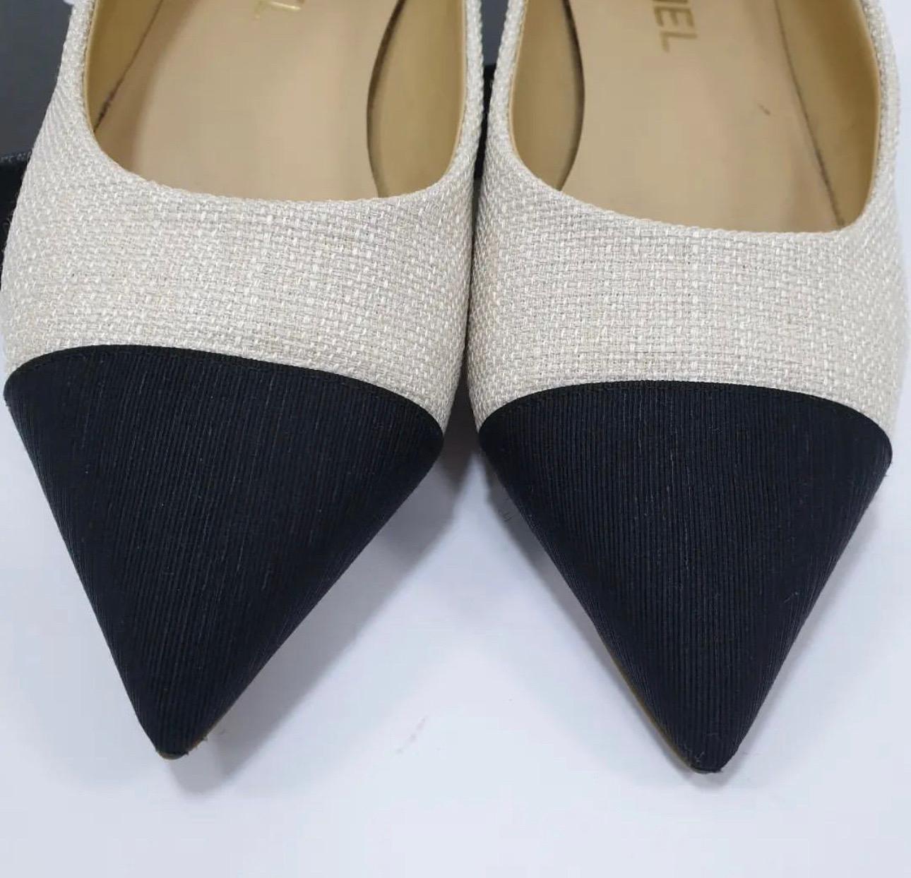 Chanel Cap Toe Beige Textile Flats In Good Condition For Sale In Krakow, PL