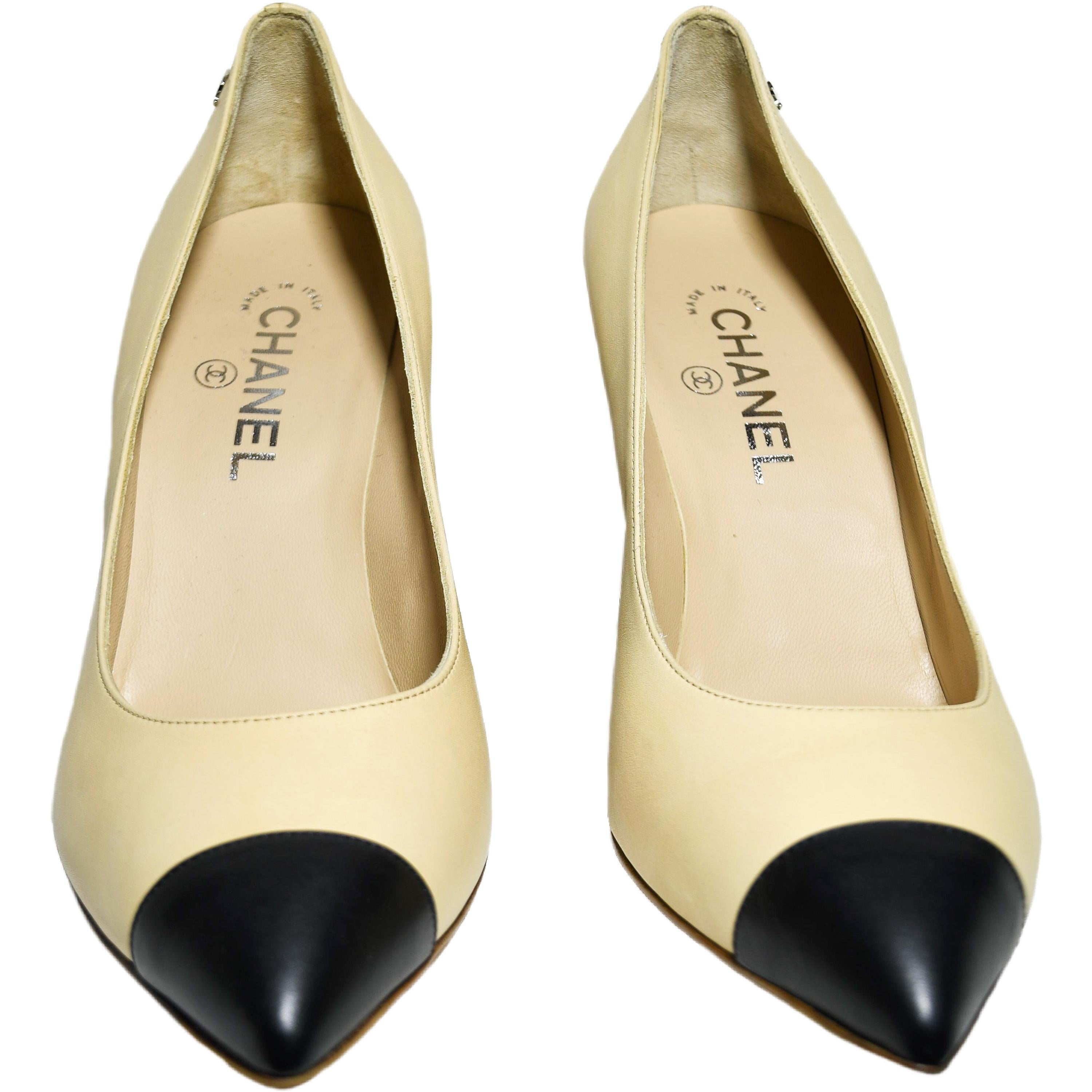chanel pumps
