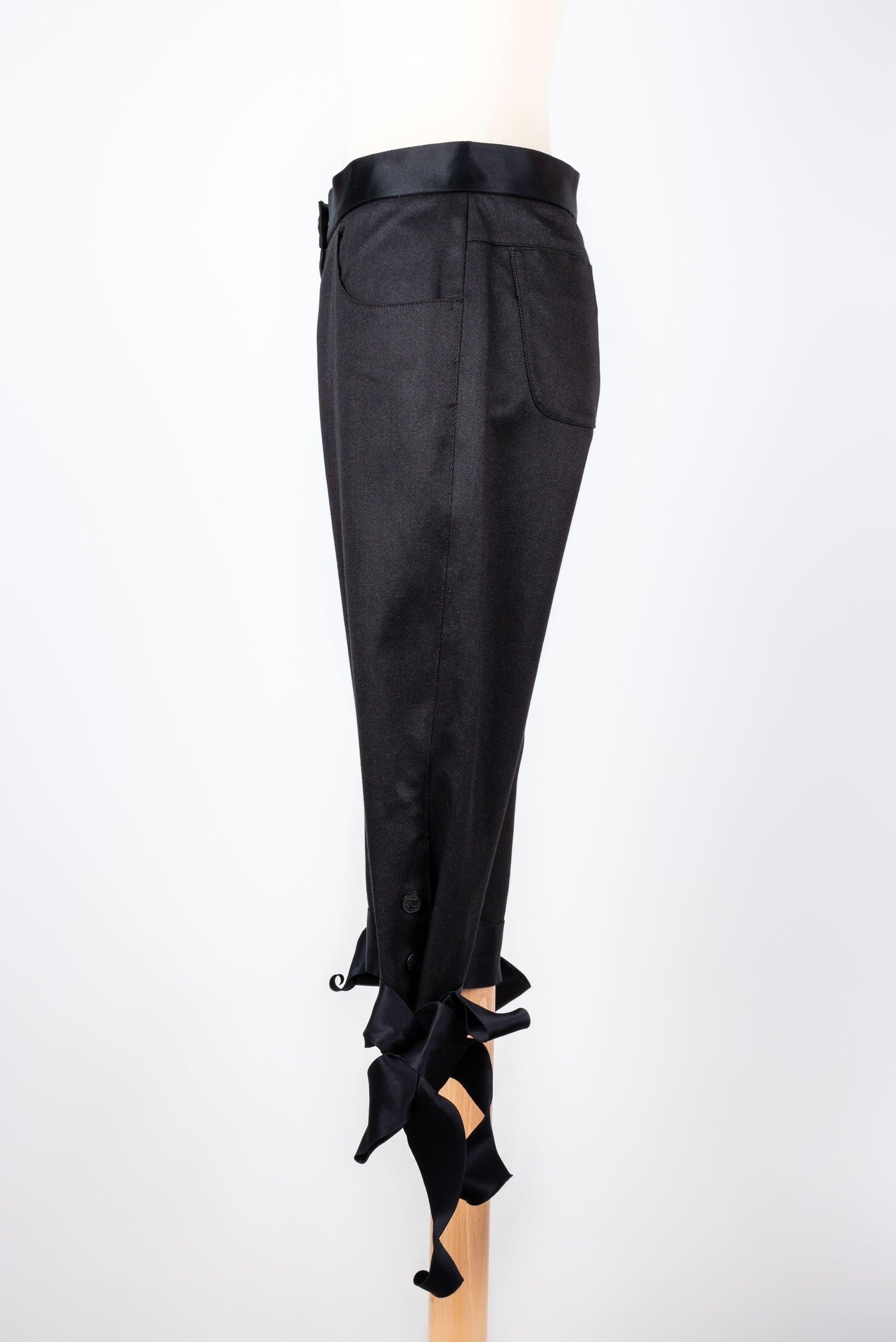 Chanel Capri Pants in Cotton and Silk, 2005 In Excellent Condition For Sale In SAINT-OUEN-SUR-SEINE, FR