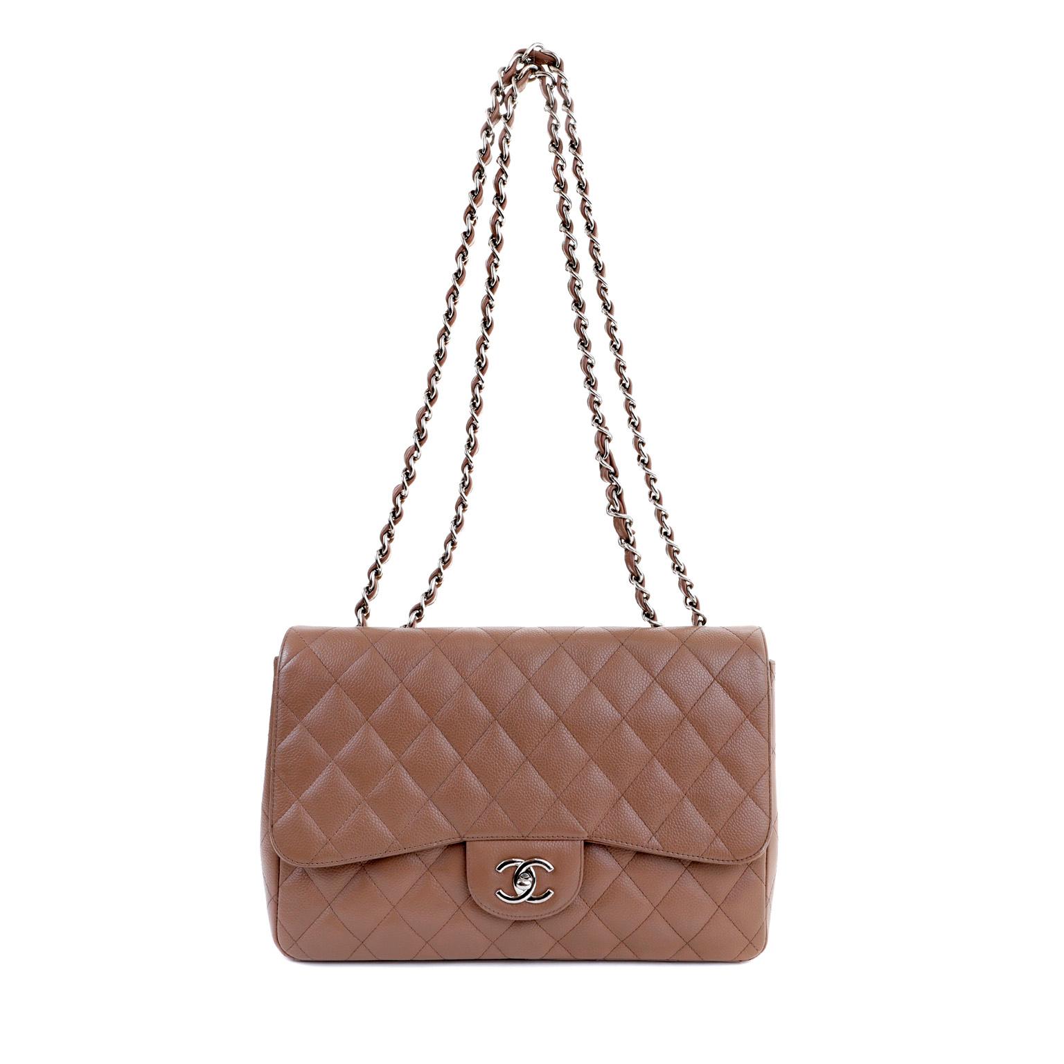Chanel Caramel Caviar Jumbo Classic Flap Bag  In Excellent Condition For Sale In Palm Beach, FL