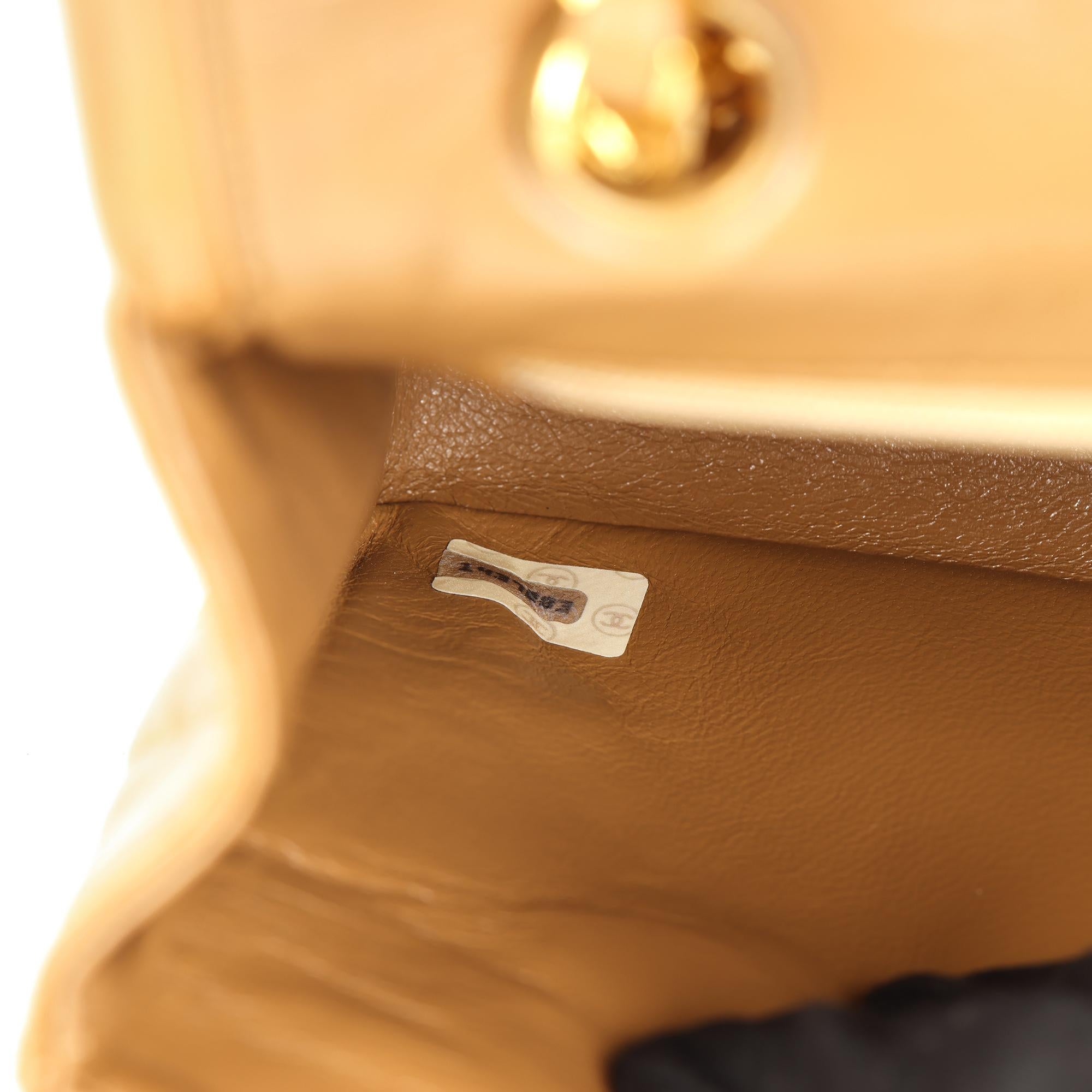 CHANEL Caramel Quilted Lambskin Vintage Medium Classic Single Flap Bag 3