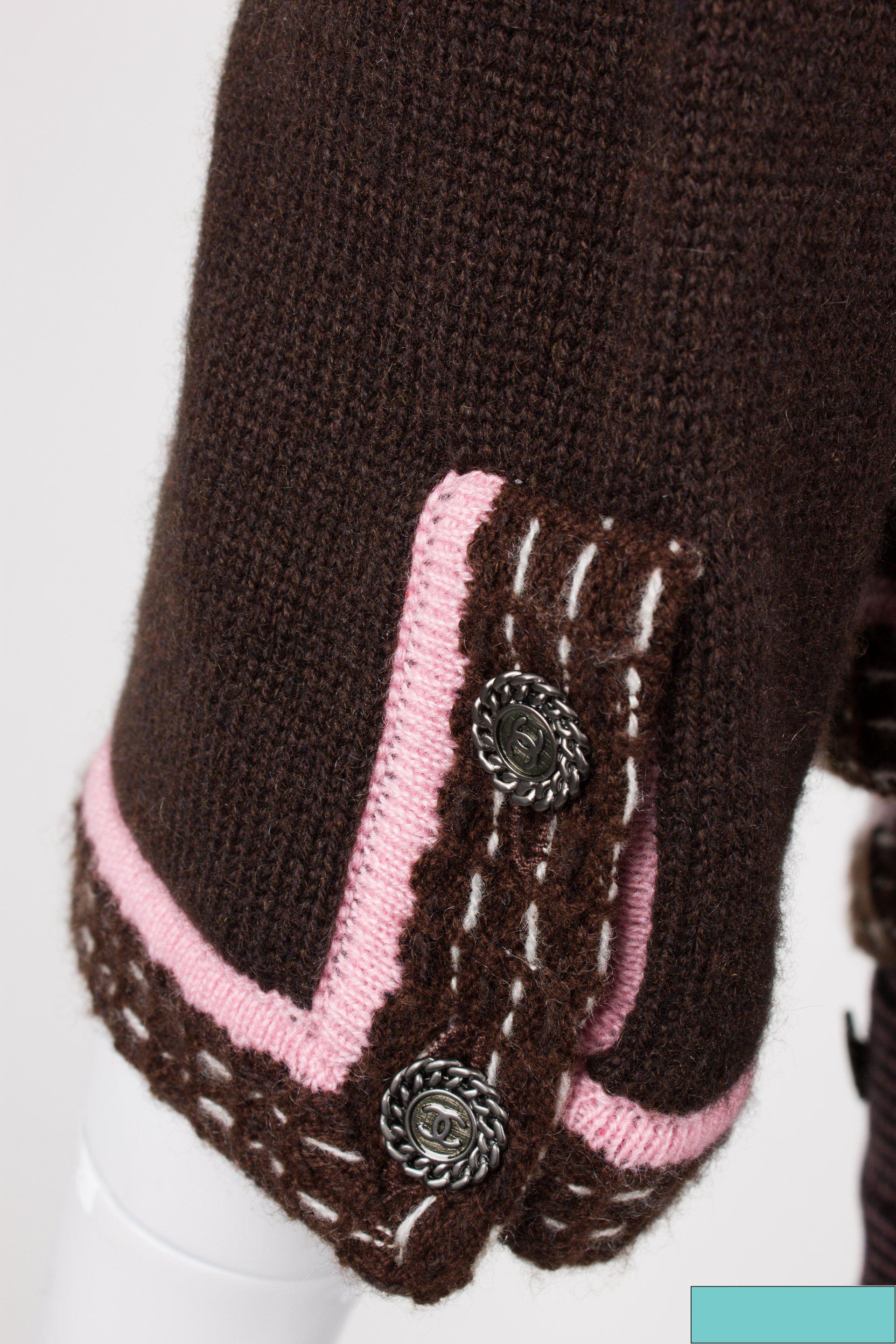 Chanel Cardigan/Top/Pants 3-pcs Suit - brown/pink For Sale 2