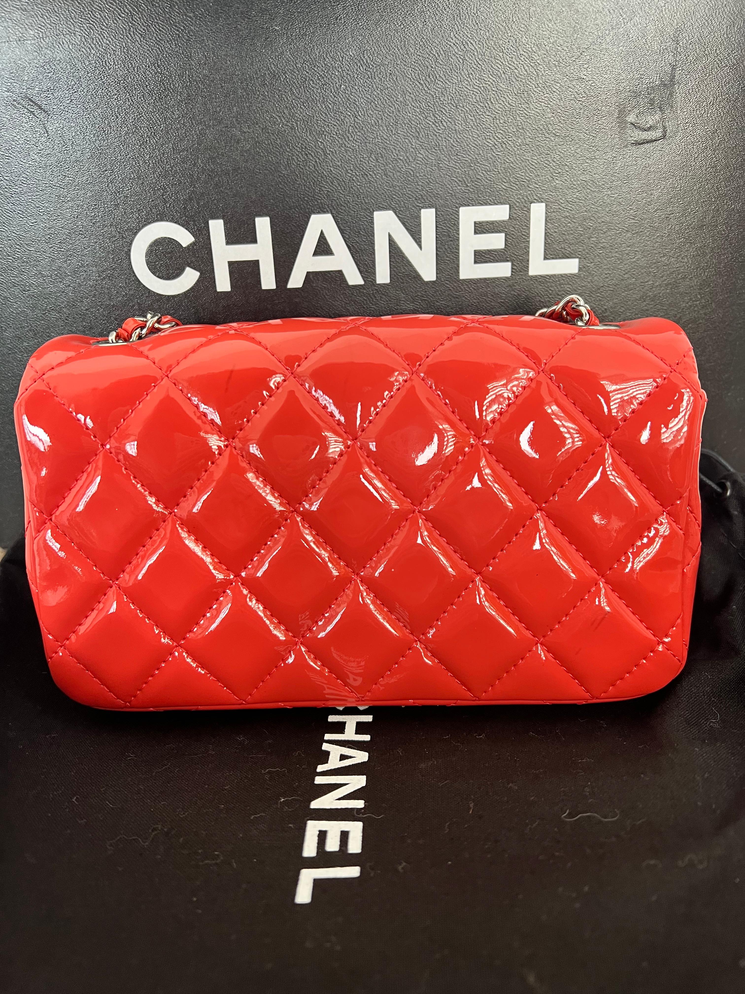 Chanel Carol patent Leather Mini Flap  For Sale 1