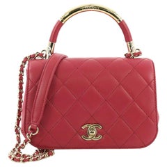 Chanel Carry Chic Klappentasche aus gestepptem Lammfell Mini