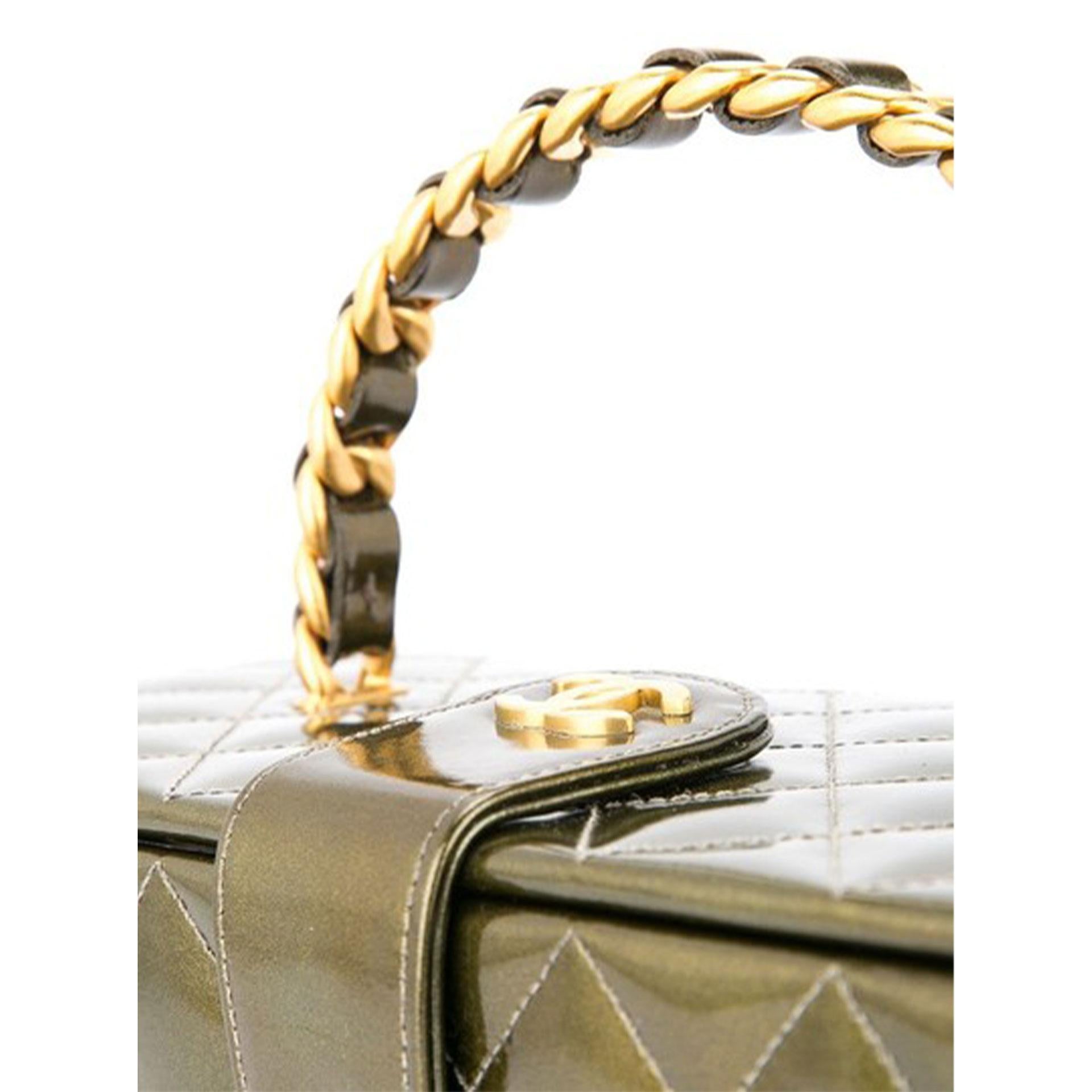 Women's or Men's Chanel Case Clutch Box Rare Vanity Minaudière Mini Trunk Jewelry Deep Green For Sale