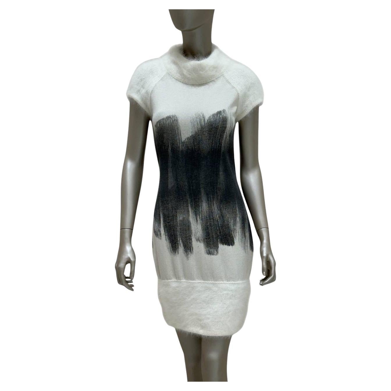 CHANEL Cashmere Angora 2010 Collection Dress Size 38