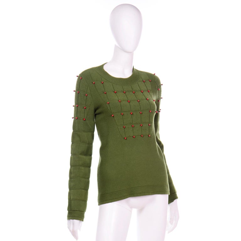Chanel Cashmere Blend Textured Beaded Green Pullover 2010 Runway Sweater  For Sale 1